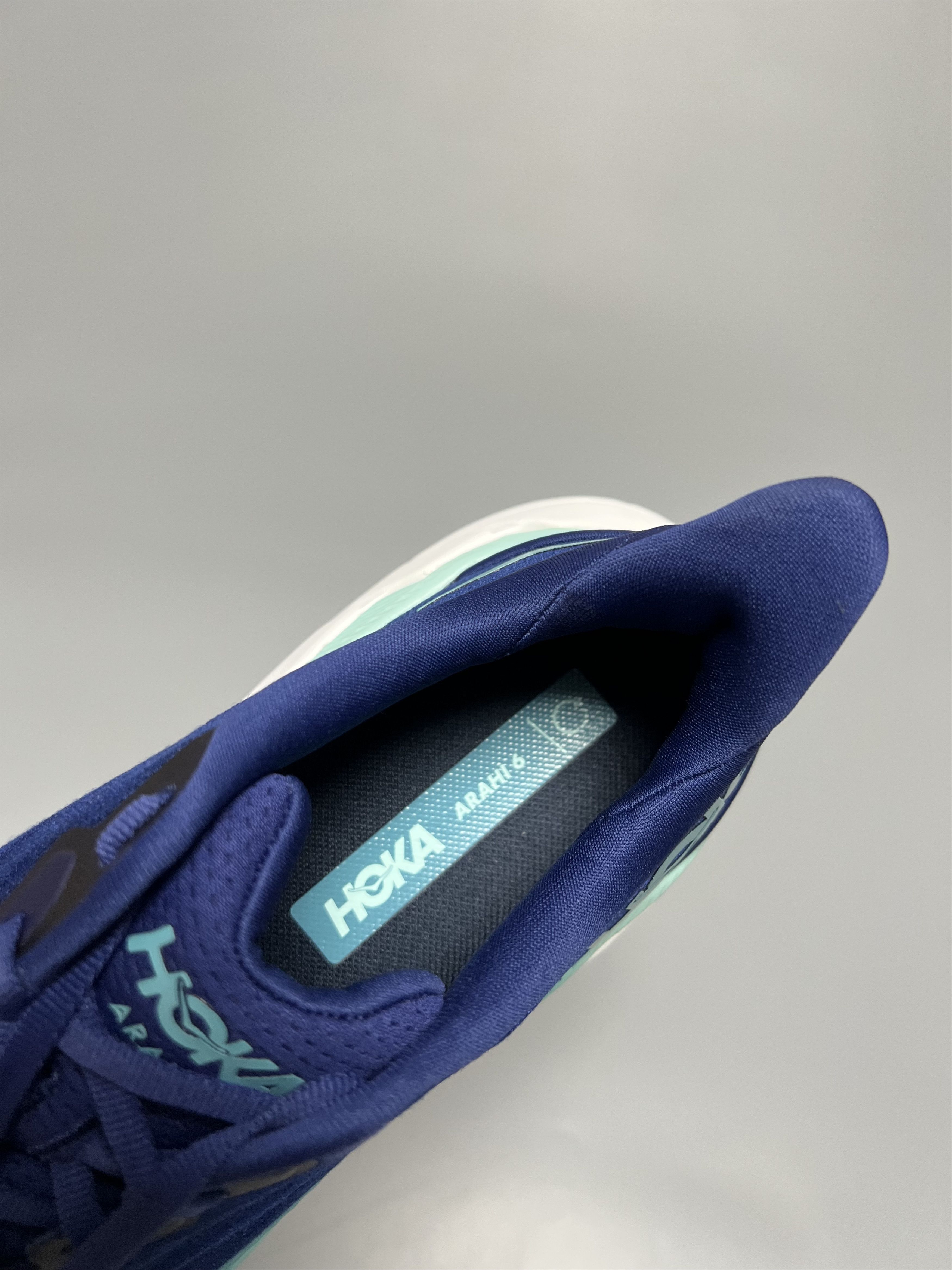 Hoka 10.5B Hoka One One Arahi 6 Running Shoes Size US 10.5 / IT 40.5 - 9 Thumbnail