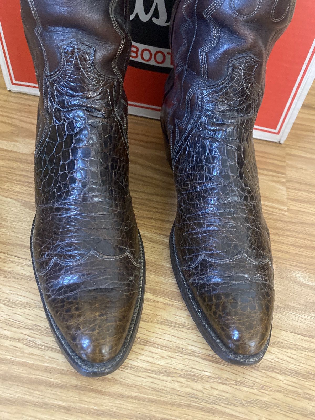 Justin Boots Justin 1979 Cowboy Boots Pre-Ban Brown Sea Turtle Print 9 B Size US 9 / EU 42 - 3 Thumbnail