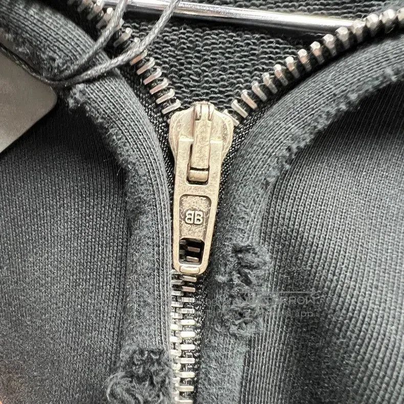 Balenciaga Balenciaga Apple Music Zip Jacket. Size US XS / EU 42 / 0 - 6 Thumbnail