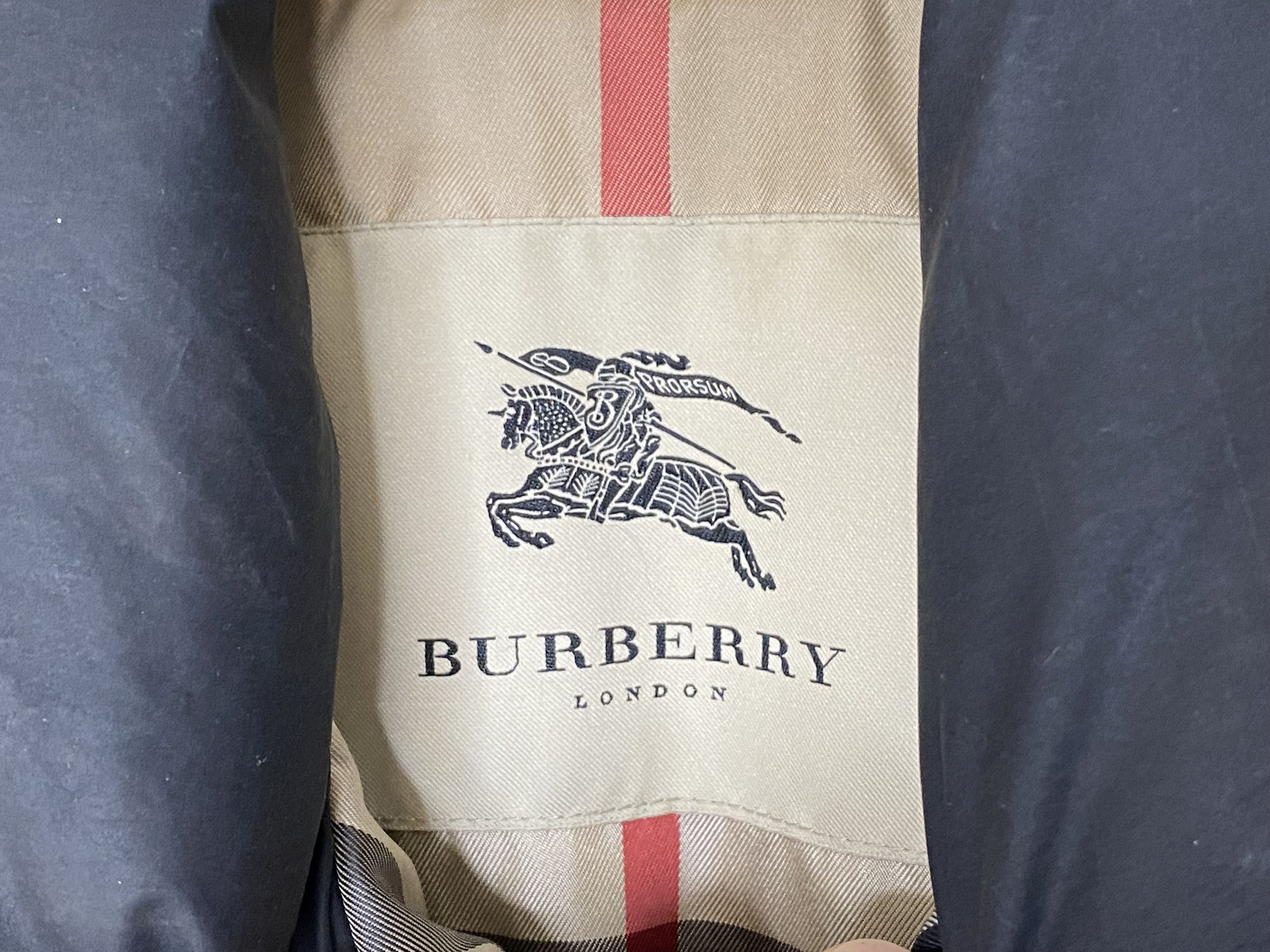 Burberry × Vintage BURBERRY DOWN COAT JACKET BLACK WOMEN SIZE M Size M / US 6-8 / IT 42-44 - 4 Thumbnail