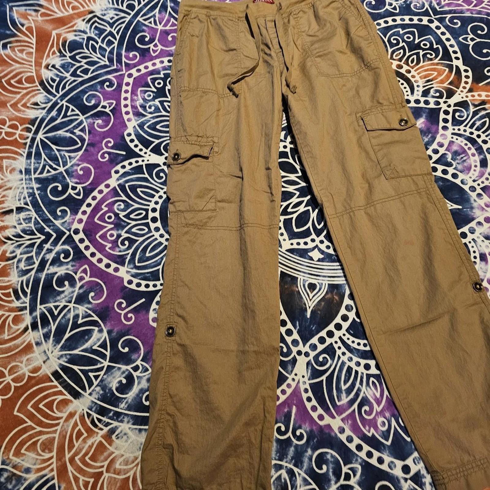 Merona Merona Women's Khaki Cargo Pants Size 28" / US 6 / IT 42 - 2 Thumbnail