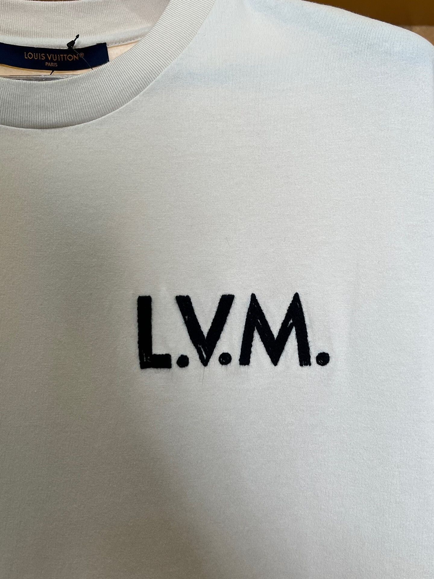 Louis Vuitton LV Printed Short-Sleeve T-Shirt Size US XL / EU 56 / 4 - 3 Thumbnail