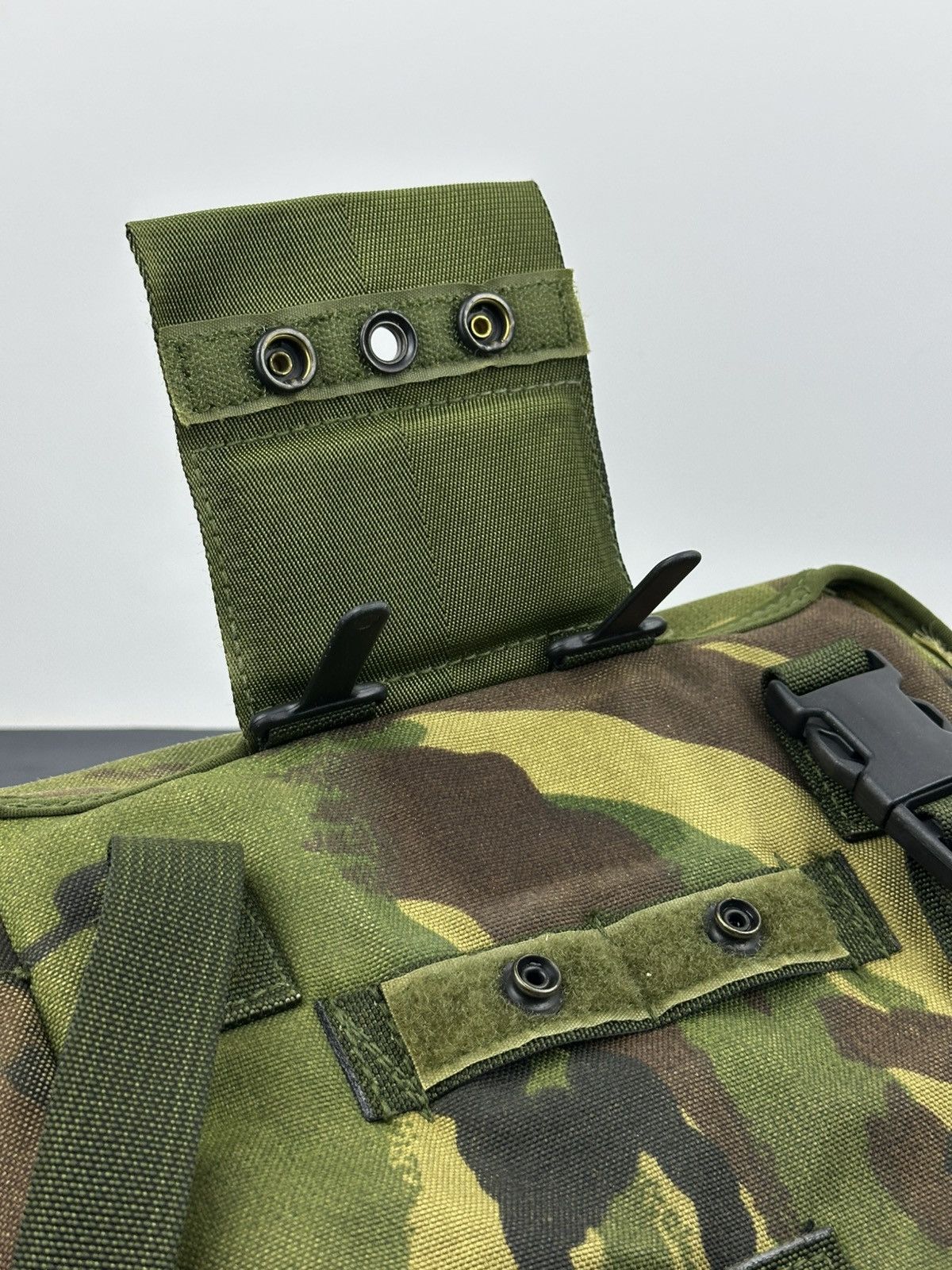 Haversack Genuine British Army Respirator Haversack DPM Camo Bag Size ONE SIZE - 8 Thumbnail