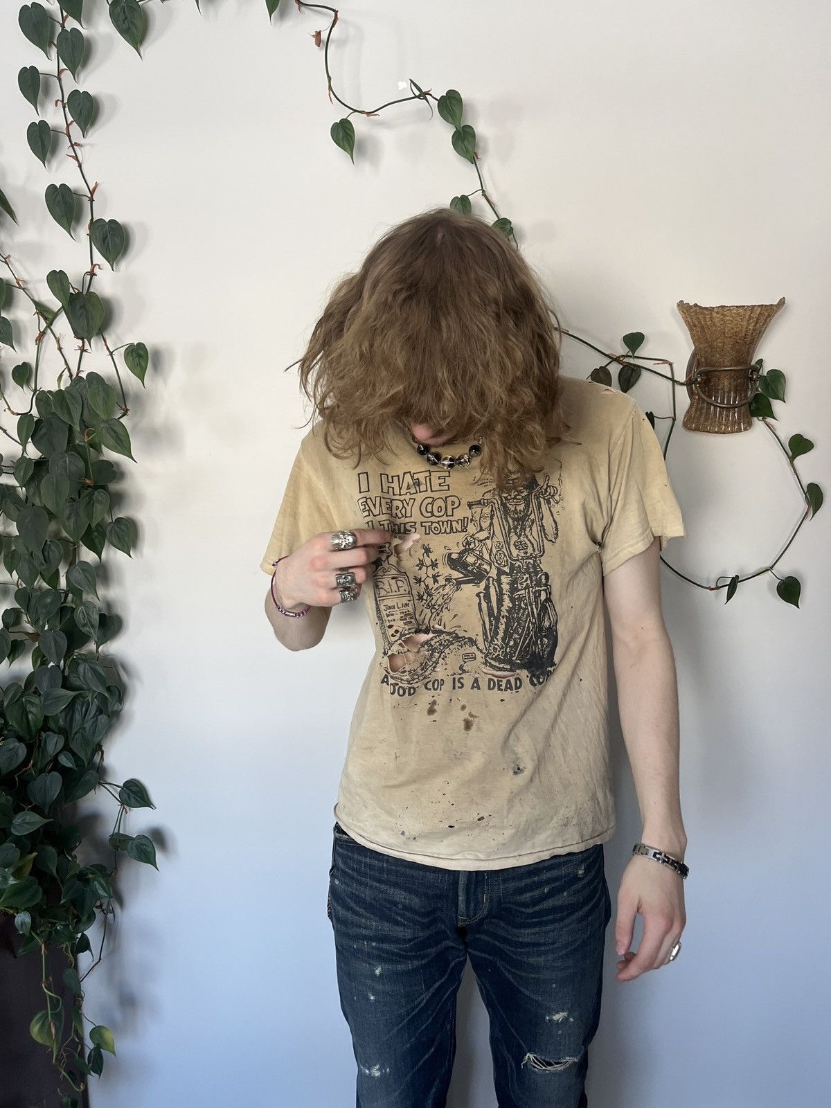 Other Insanely thrashed Vintage tee shirt Size US M / EU 48-50 / 2 - 1 Thumbnail