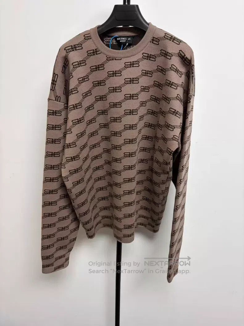 Balenciaga Balenciaga Logo Letter Full Print Long Sleeve Sweater Size US XS / EU 42 / 0 - 1 Thumbnail