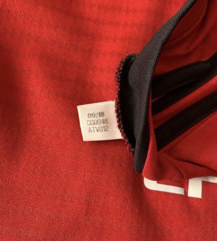 Adidas Jersey fred manchester united Size US S / EU 44-46 / 1 - 8 Thumbnail