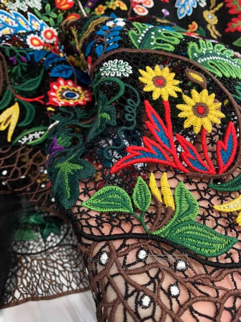 Valentino Valentino Tribal dance embroidered skirt Size 30" / US 8 / IT 44 - 7 Thumbnail