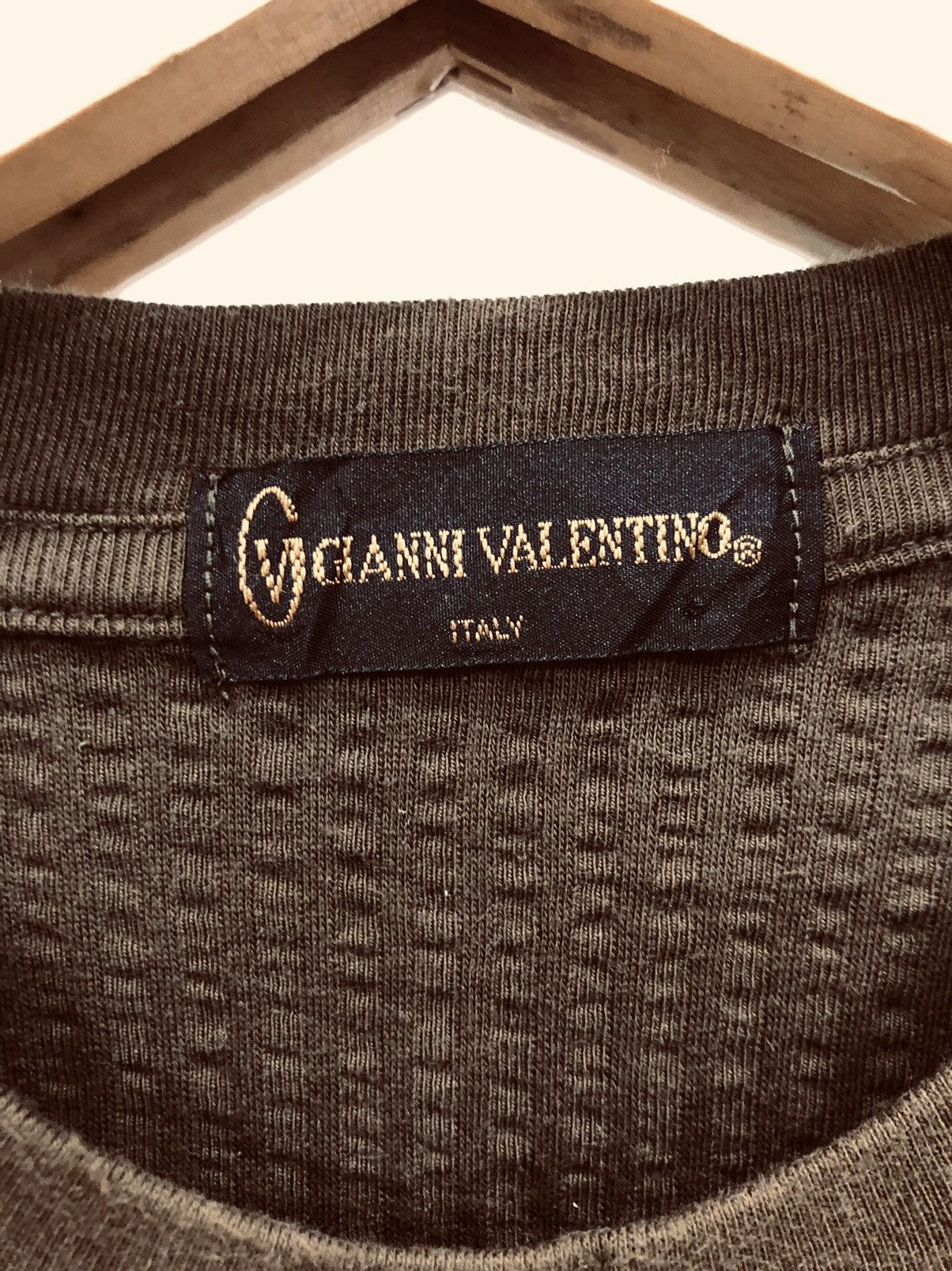 Valentino Gianni Valentino Sleeveless Size US M / EU 48-50 / 2 - 2 Thumbnail
