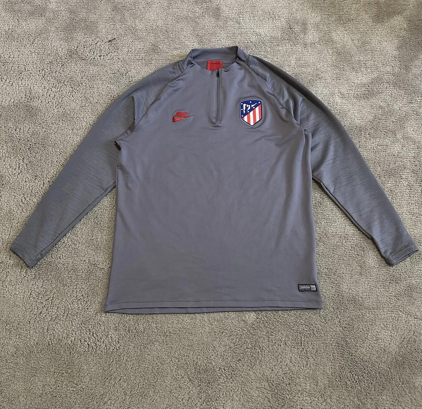 Nike ATLETICO MADRID 2019/20 TRAINING FOOTBALL 1/4 ZIP DRILL TOP Size US XL / EU 56 / 4 - 1 Thumbnail