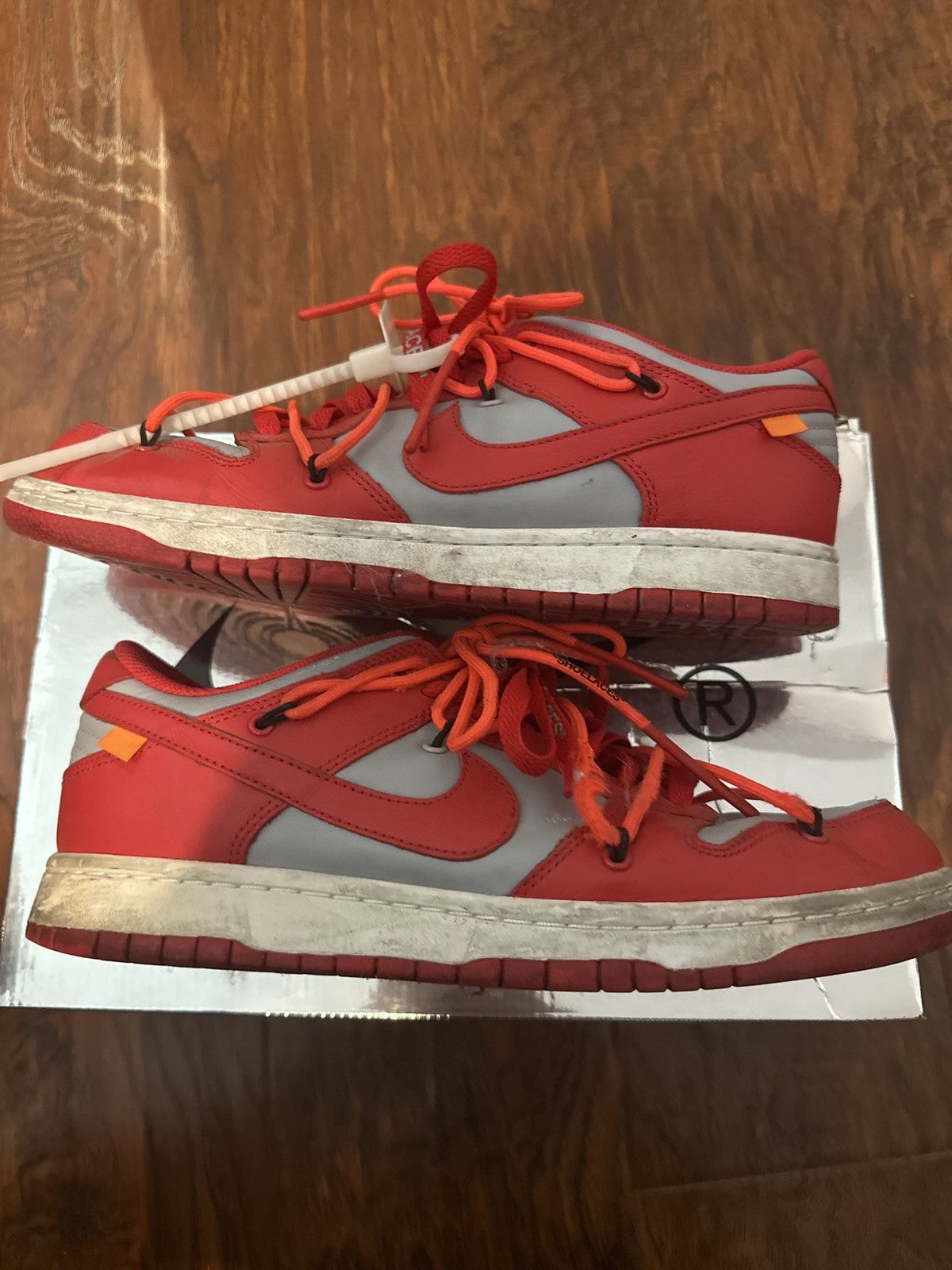 Nike NIKE DUNK LOW OFF-WHITEUNIVERSITY RED Size US 10 / EU 43 - 8 Thumbnail