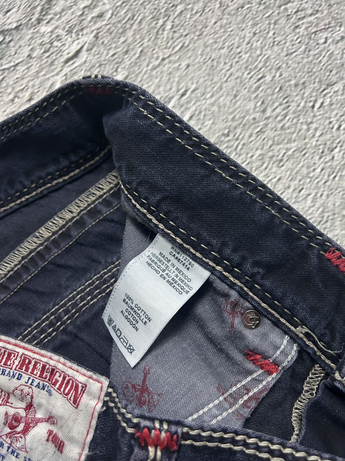 True Religion True Religion VAMP navy blue jeans red stitch contrast Y2K Size US 34 / EU 50 - 9 Thumbnail