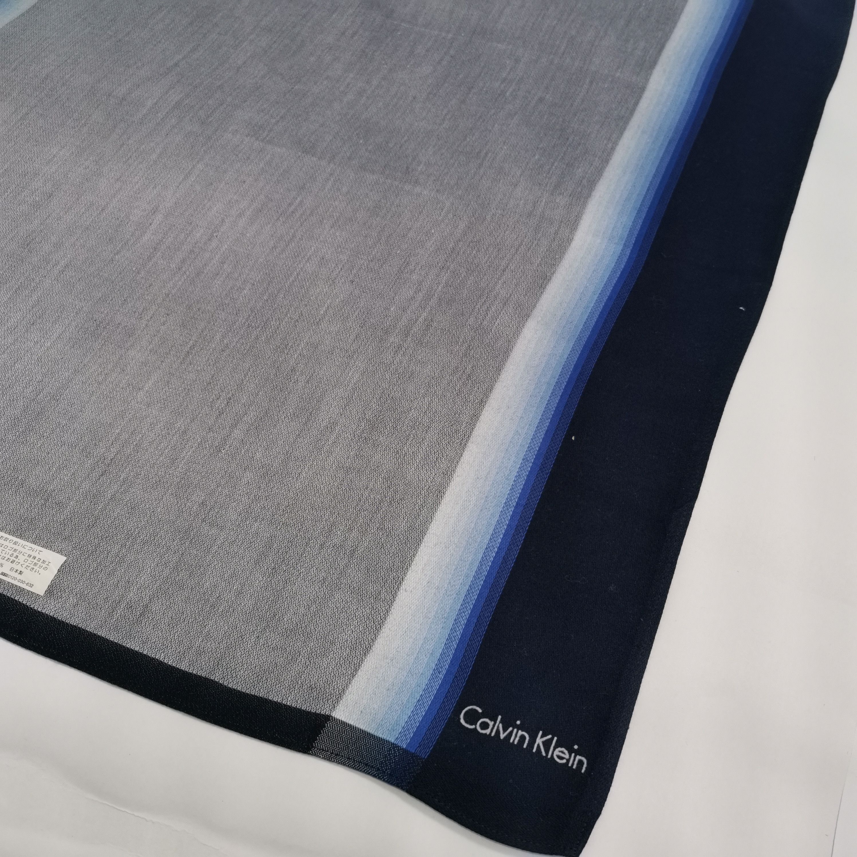 Calvin Klein CALVIN KLEIN HANDKERCHIEF/ BANDANA/ SCARF Size ONE SIZE - 4 Thumbnail