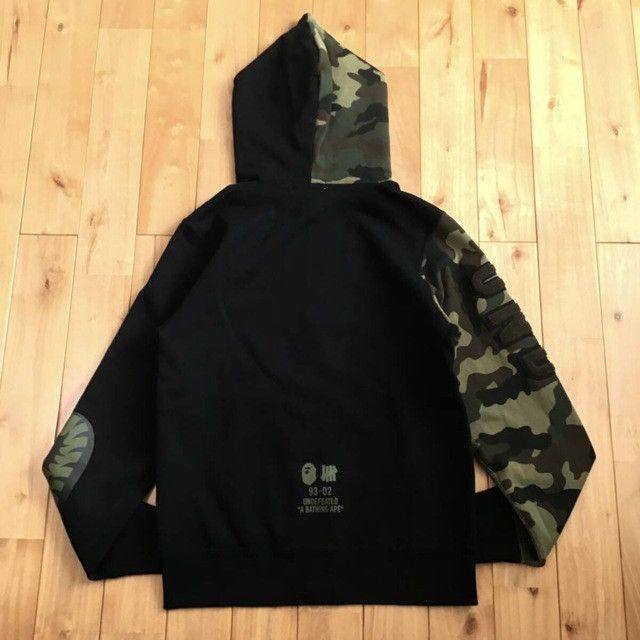 Bape × Undefeated BAPE × Undefeated shark full zip hoodie a bathing ape Size US M / EU 48-50 / 2 - 2 Thumbnail
