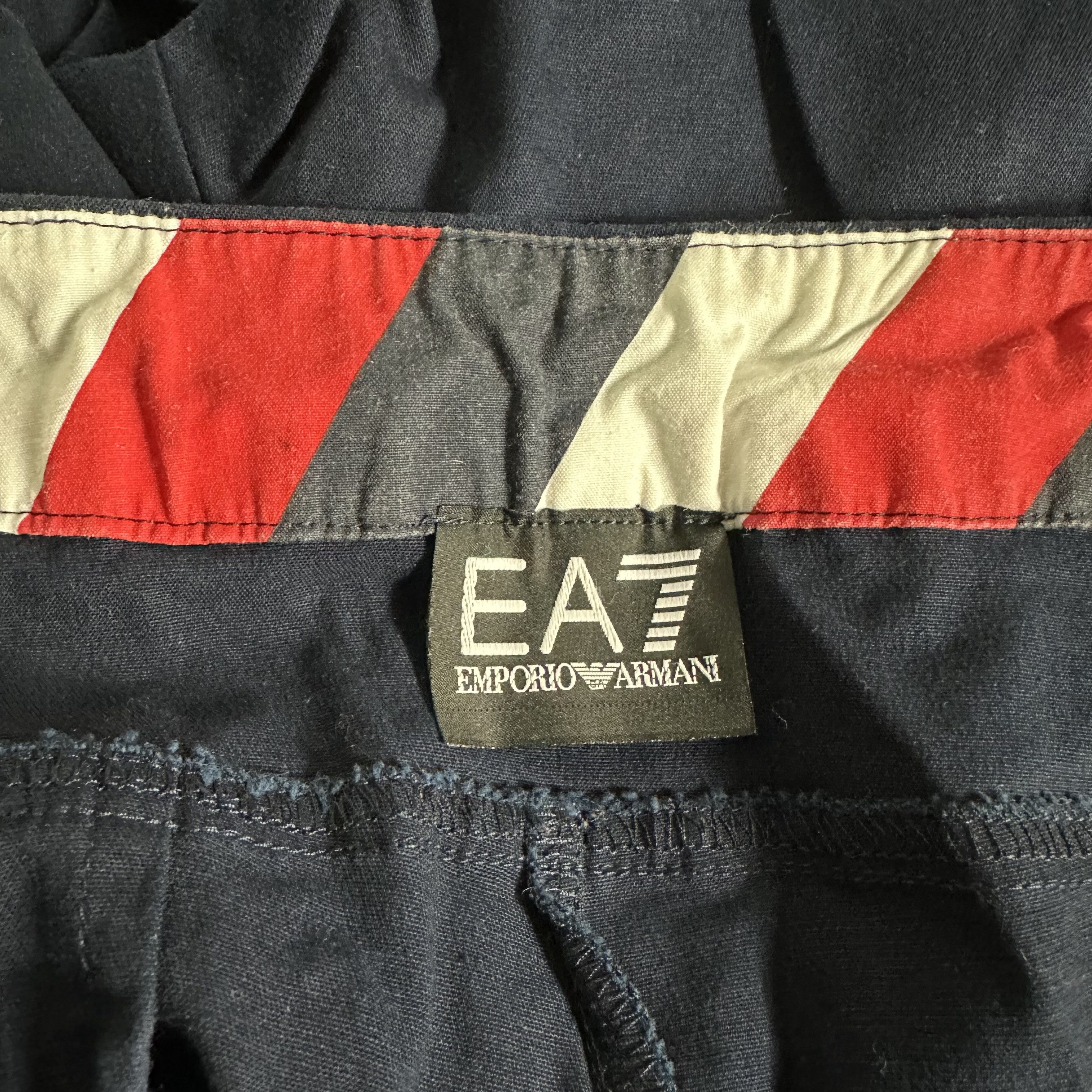 Designer × Emporio Armani 🔥RARE🔥Vintage Emporio Armani EA7 Shorts Pant Size US 33 - 6 Thumbnail