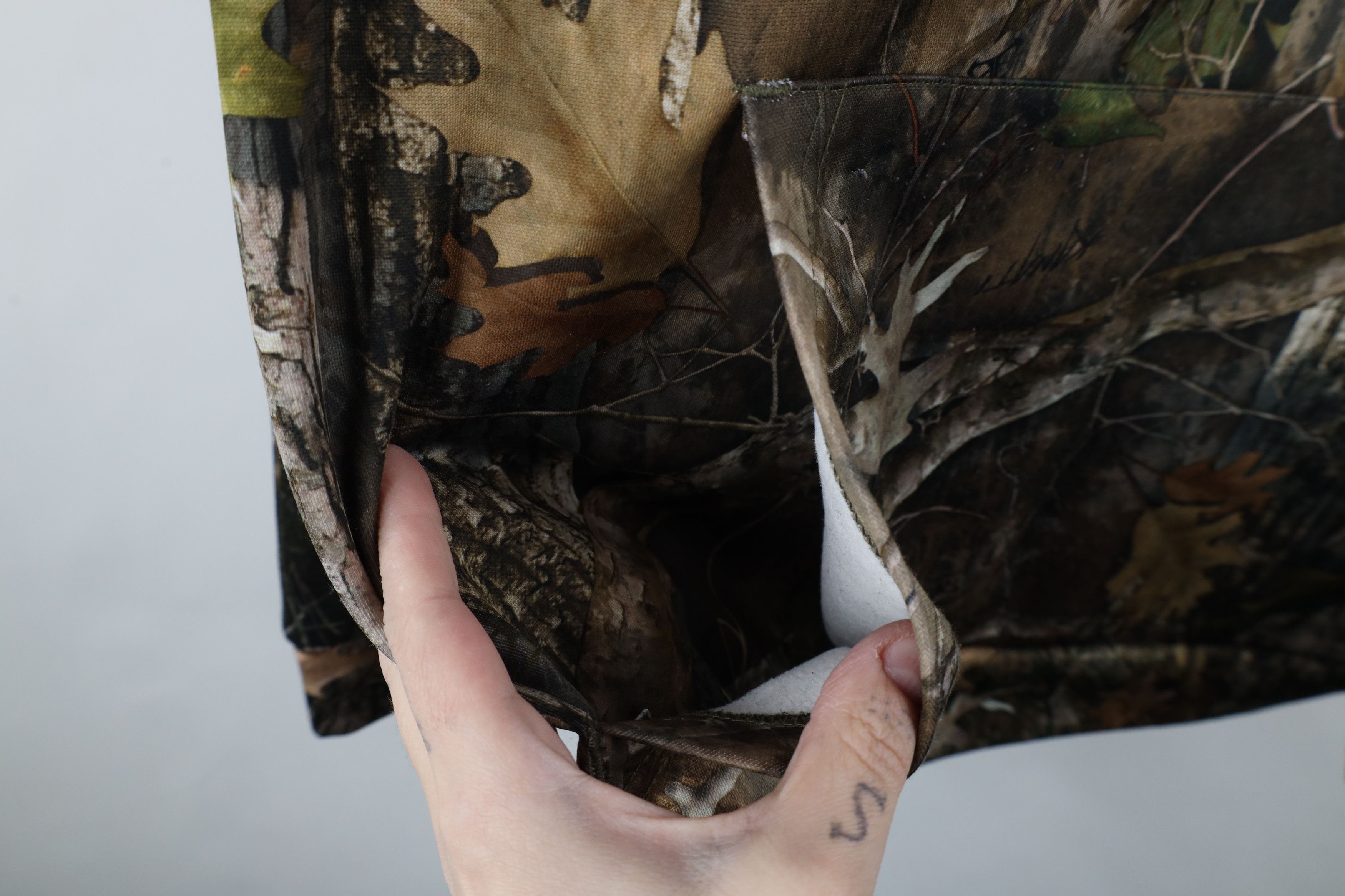 Vintage Vintage Y2K Streetwear Kanati Camouflage Hoodie Sweatshirt Size US XL / EU 56 / 4 - 5 Thumbnail