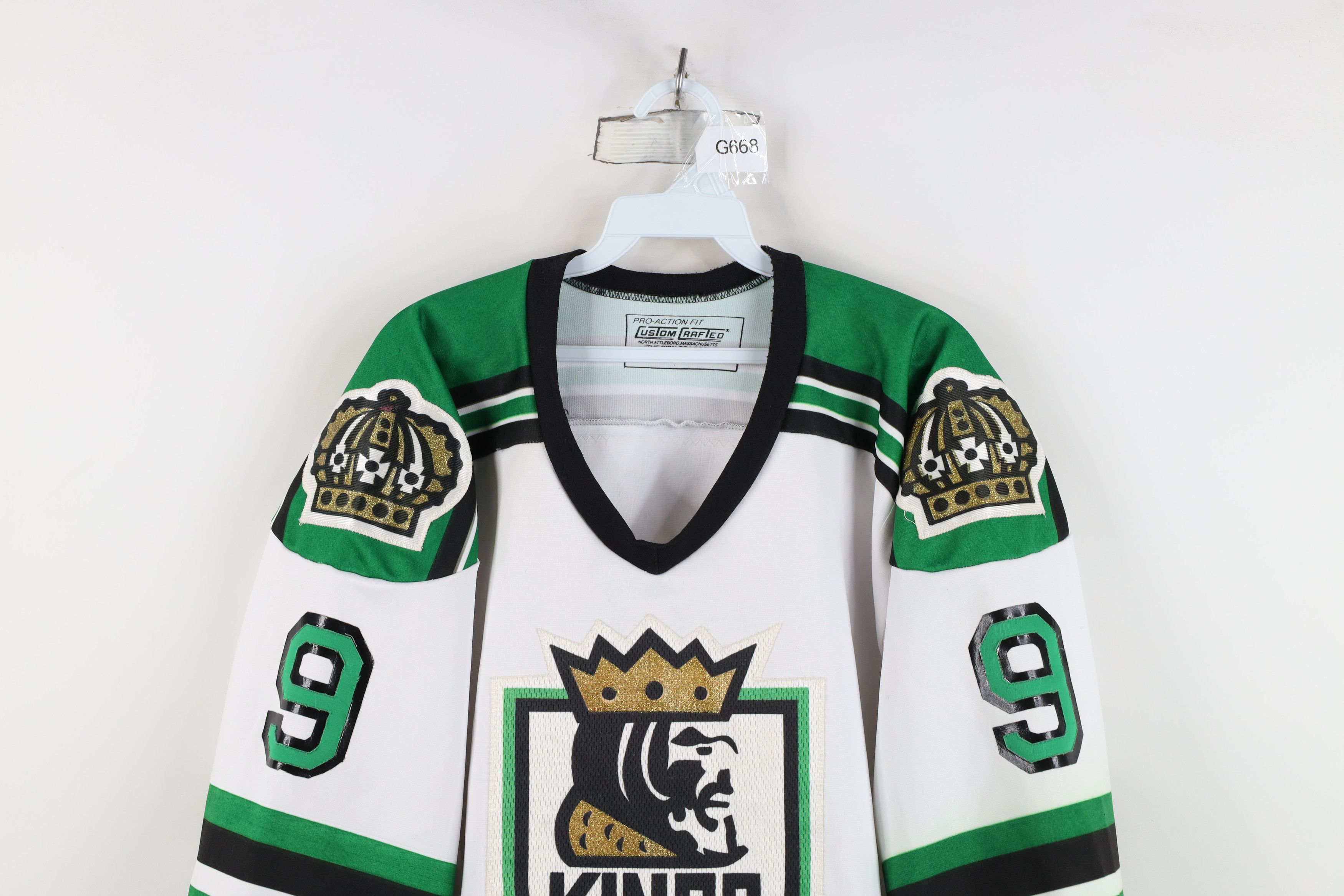 Vintage Vintage Spell Out Striped Kings Hockey Jersey White Green Size US L / EU 52-54 / 3 - 2 Thumbnail