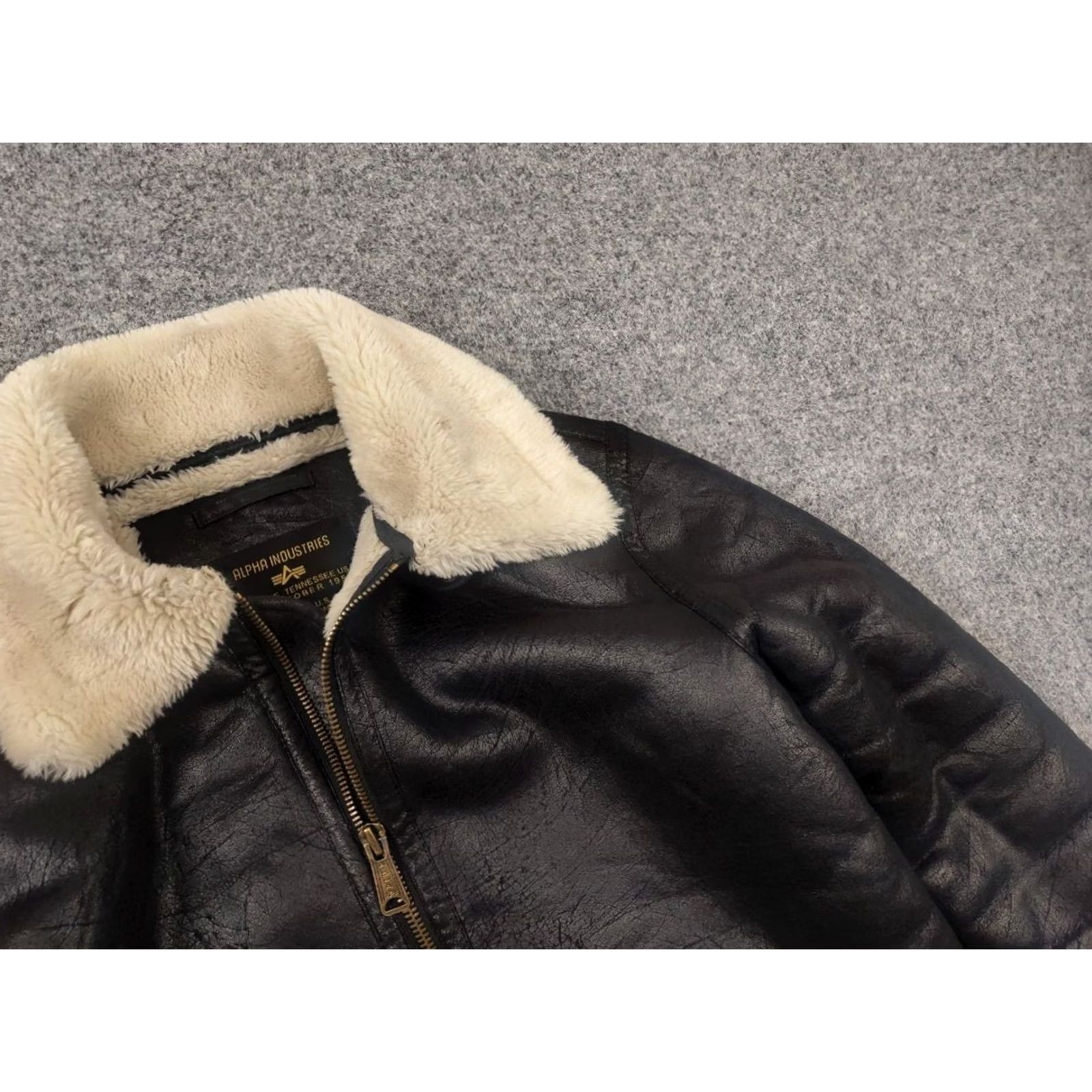 Vintage Alpha B3 Flying Men's Faux Shearling Black Jacket Bomber Winter Army Jacket Size US M / EU 48-50 / 2 - 4 Thumbnail