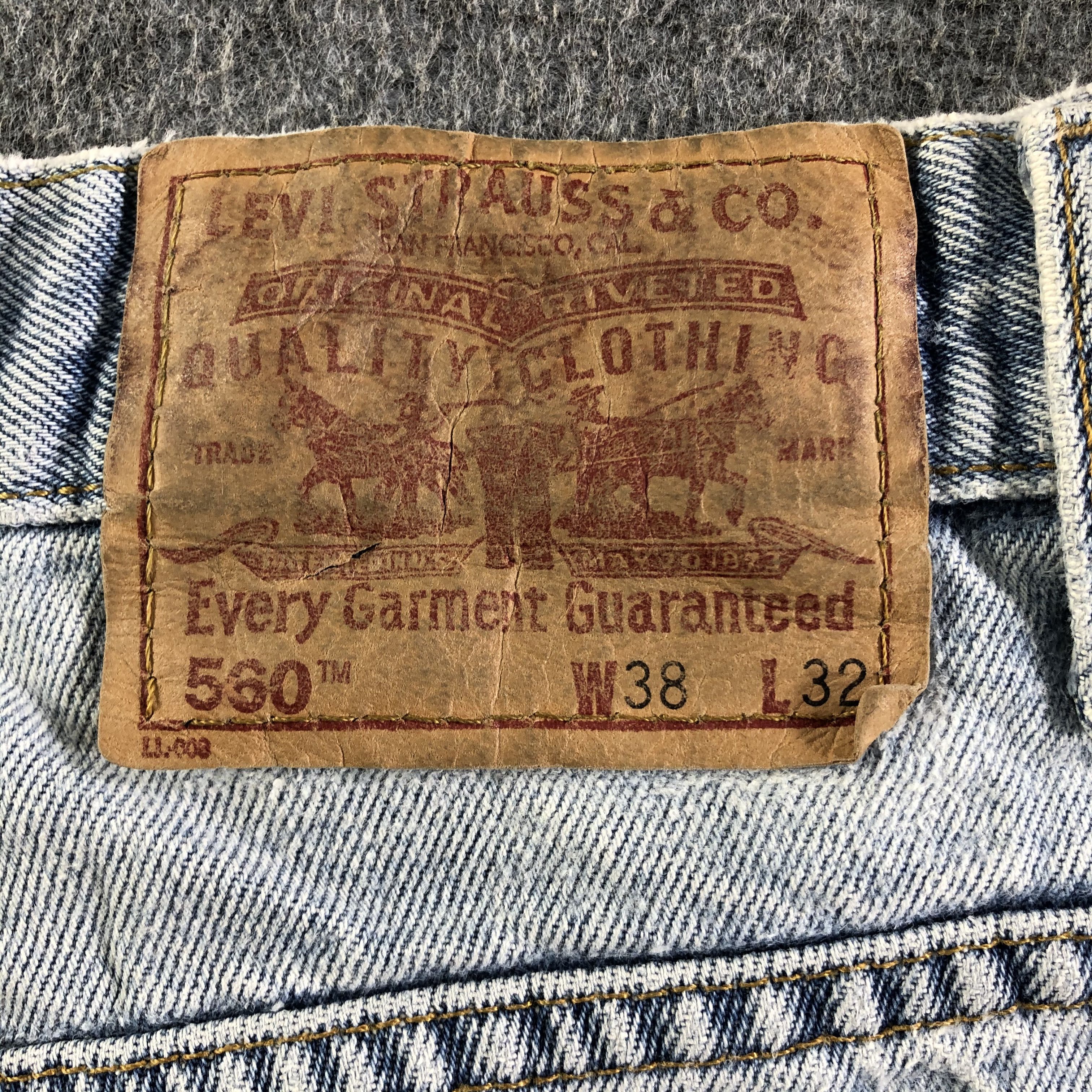 Levi's Vintage 90s Light Wash Levis 560 Jeans-J4311 Size US 38 / EU 54 - 5 Thumbnail