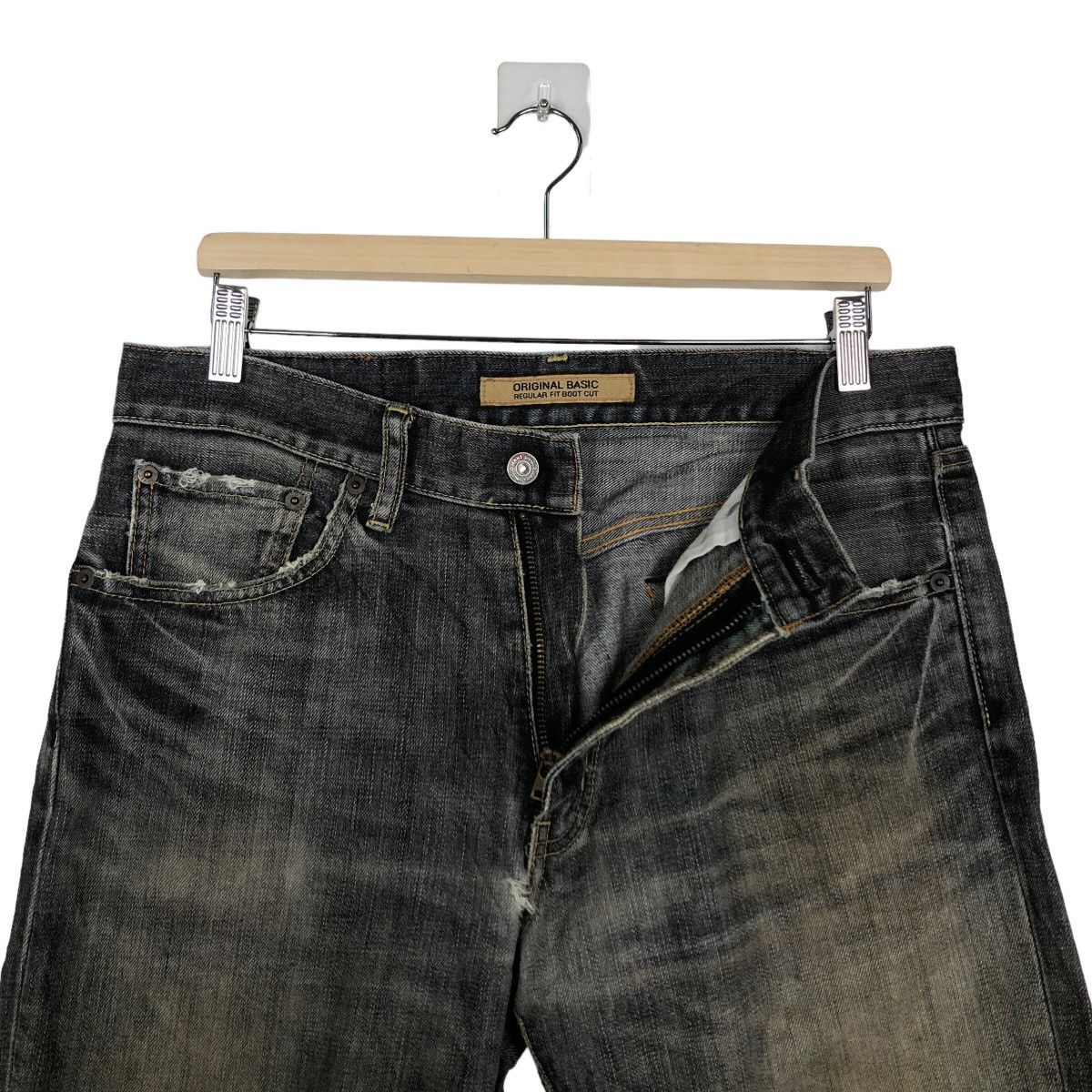 Japanese Brand 🔥90’s Vintage Distressed Denim Jeans Uniqlo Japan Size US 33 - 11 Thumbnail