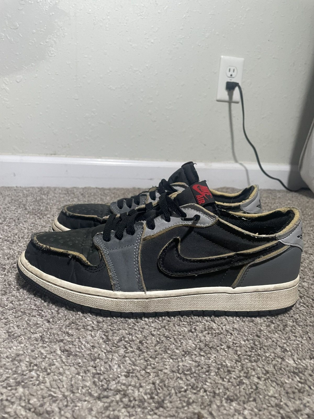 Nike Jordan 1 Low OG EX Black and Grey Sneaker Shoes Size US 9 / EU 42 - 4 Thumbnail