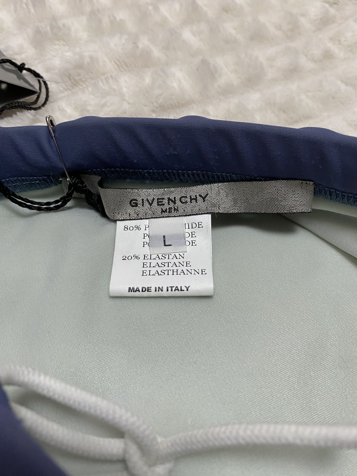 Givenchy Givenchy very rare summer swimming trunks Size US 34 / EU 50 - 5 Thumbnail