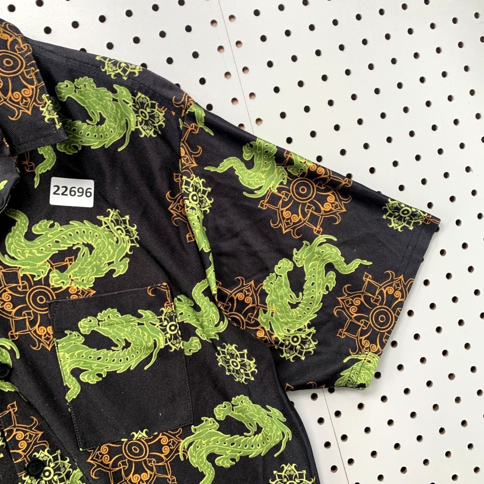 Vintage VINTAGE Street Savy Button Shirt Black Green AOP Dragon Mens Medium 22.5x28 Size US M / EU 48-50 / 2 - 4 Thumbnail