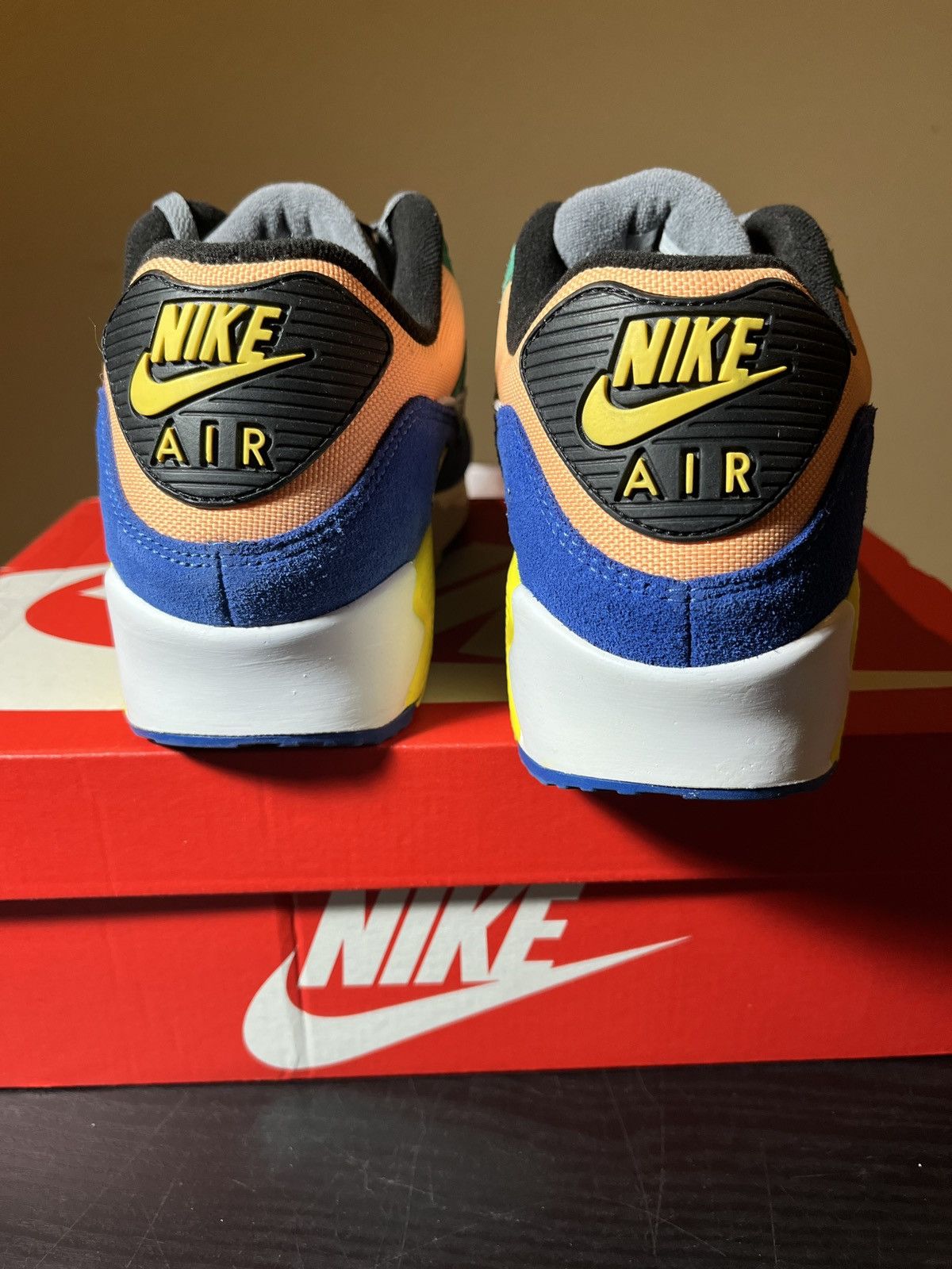 Nike Size 10.5 - Nike Air Max 90 QS Viotech 2.0 📦FAST SHIPPING📦 Size US 10.5 / EU 43-44 - 4 Thumbnail