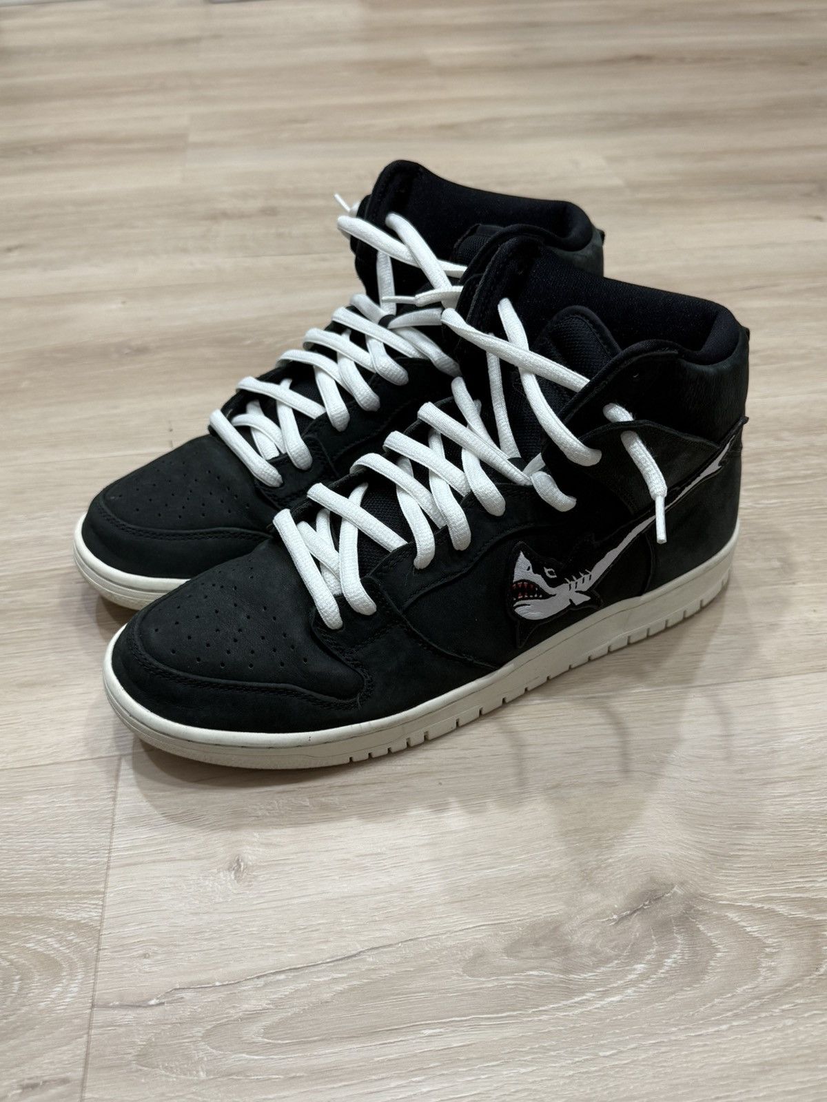 Nike Nike SB Dunk Hi ‘Oski Shark’ Sneakers Size US 12 / EU 45 - 2 Thumbnail