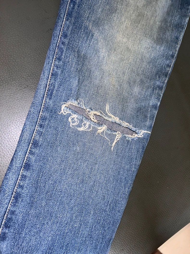 Saint Laurent Paris Saint Laurent Paris 2018SS Single Knee Knife Cut Tight jea Size US 29 - 3 Thumbnail