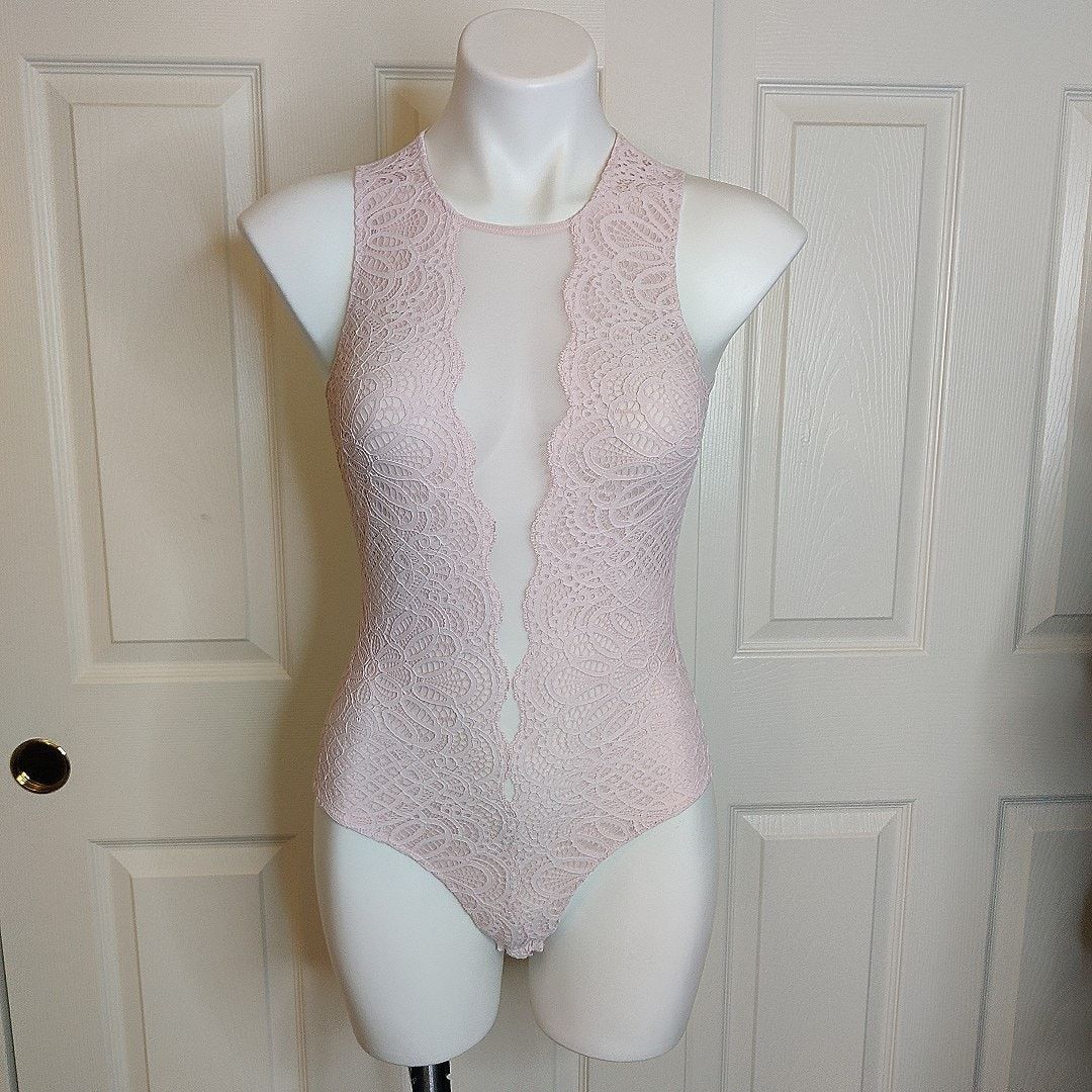 Victoria's Secret Victoria's Secret sheer pink mesh lace bodysuit sz S Size S / US 4 / IT 40 - 1 Thumbnail