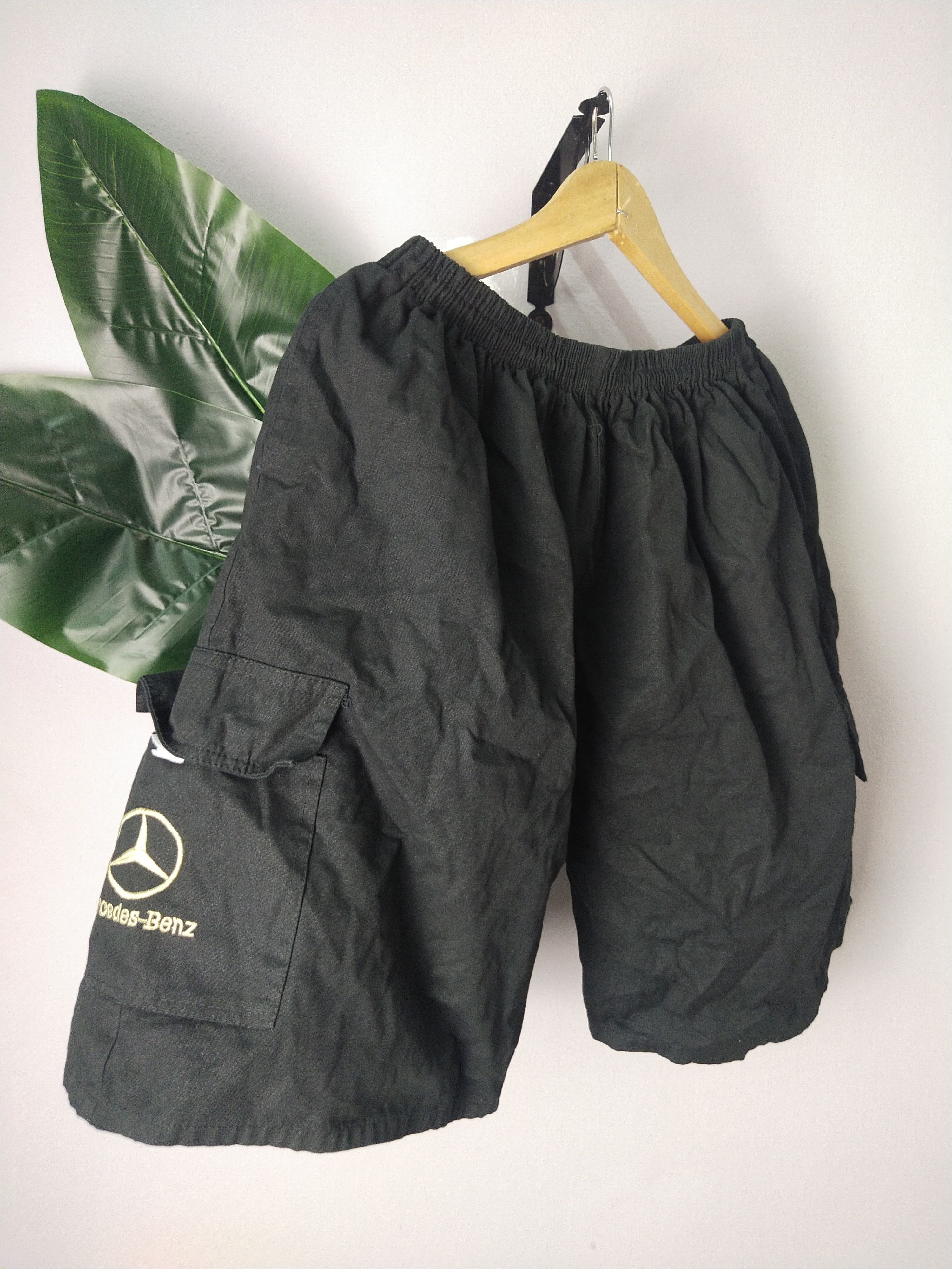 Mercedes-Benz Combo Mercedes benz cropped pants Free size 3 pieces Size US 44 / EU 60 - 6 Thumbnail