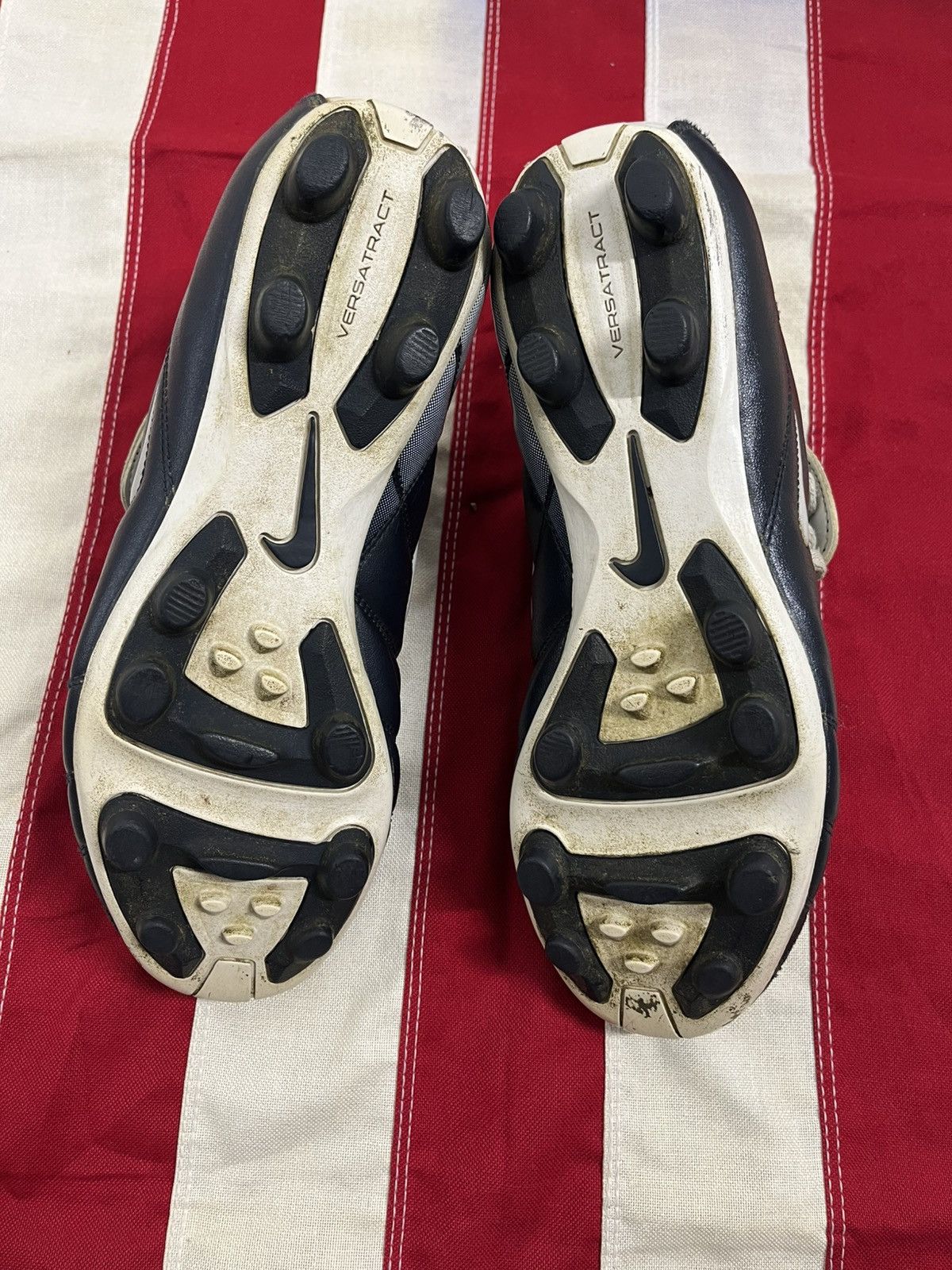 Nike Vintage Nike Total 90 - Iconic Football Boots Size US 7.5 / EU 40-41 - 5 Thumbnail