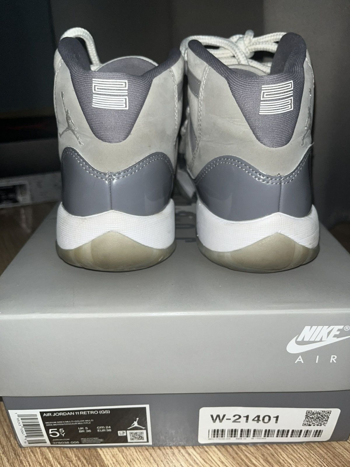 Jordan Brand air jordan 11 retro (GS) cool grey Size US 5.5 / IT 35.5 - 4 Thumbnail