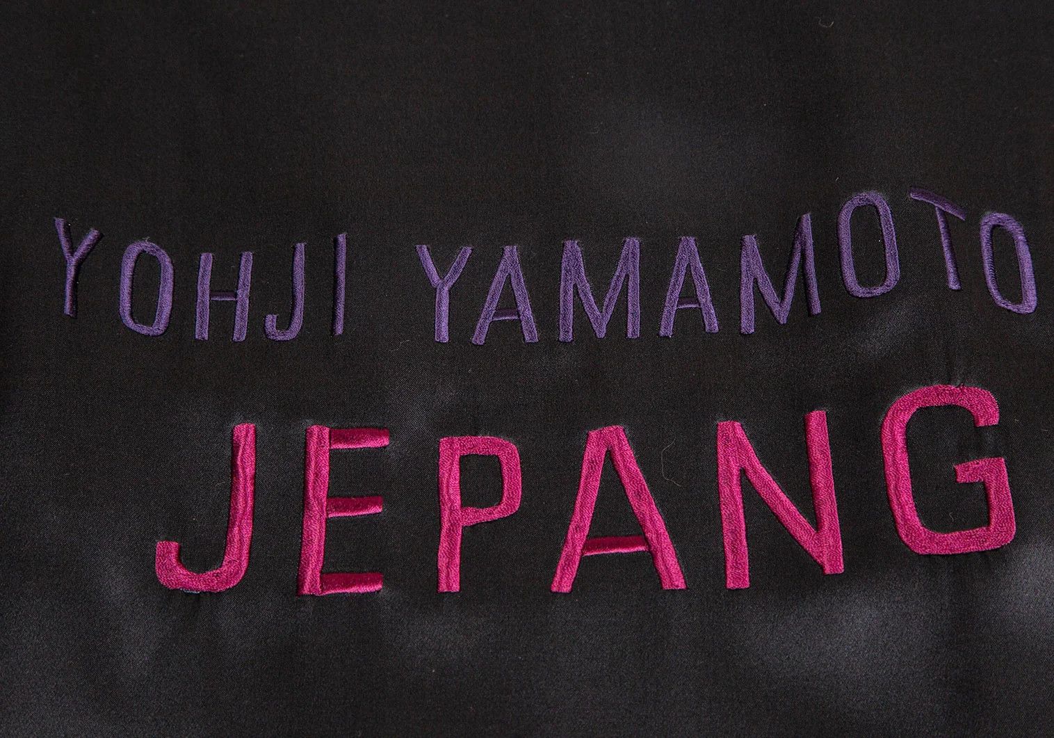 Yohji Yamamoto Yohji Yamamoto Embroidered Satin Shirt Jacket Size US M / EU 48-50 / 2 - 6 Thumbnail