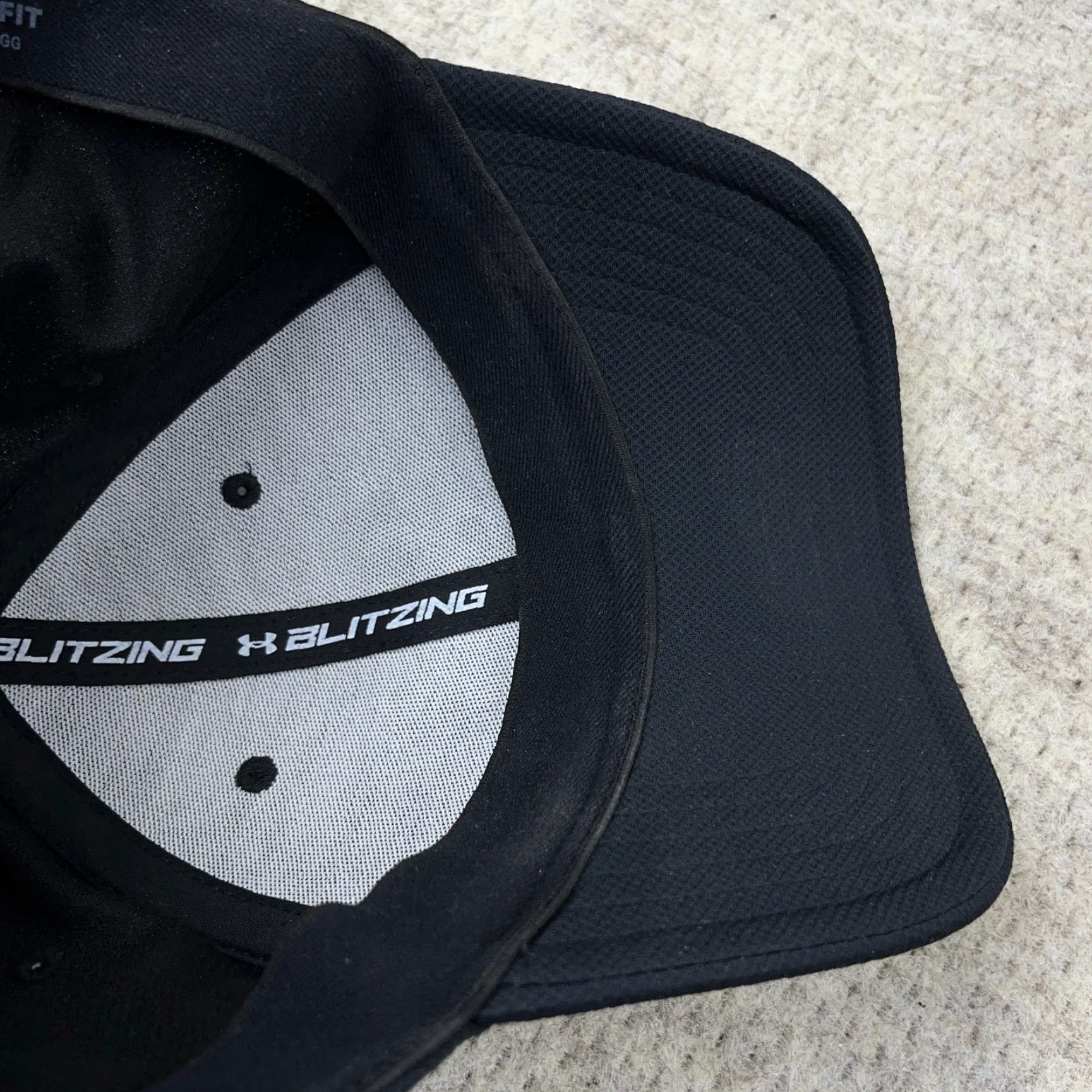 Under Armour Under Armour Hat Cap Stretch Fit L/XL Black Adult Performance Cap Adjustable Lightweight Baseball Style Men Hats Size ONE SIZE - 7 Thumbnail
