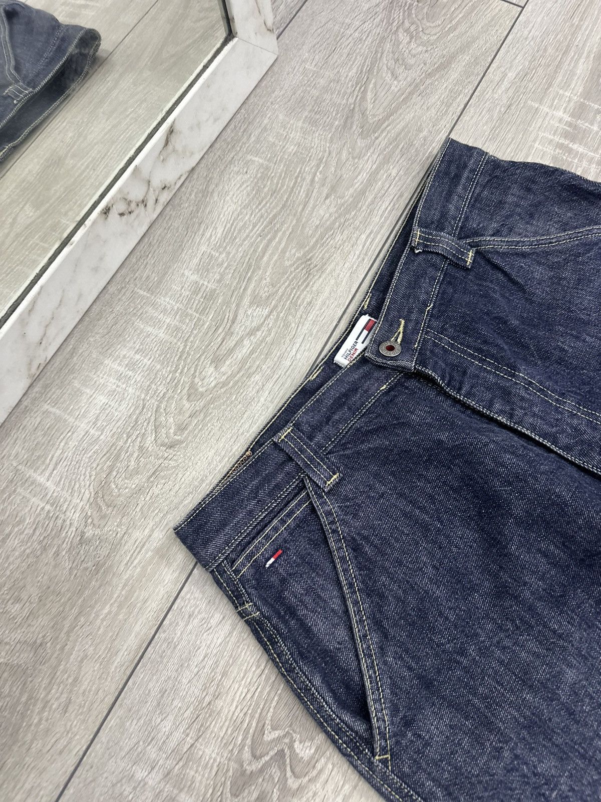 Vintage Baggy Wide Tommy Hilfiger Vintage Denim Jeans Size US 32 / EU 48 - 6 Thumbnail