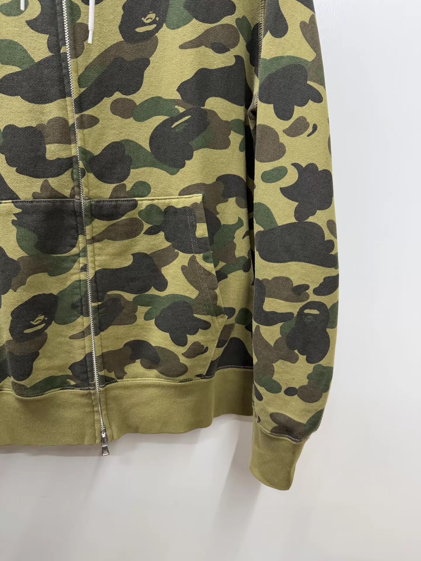 Bape Bape Classic Green Camo Zip Hoodie XL Size XL / US 12-14 / IT 48-50 - 3 Thumbnail