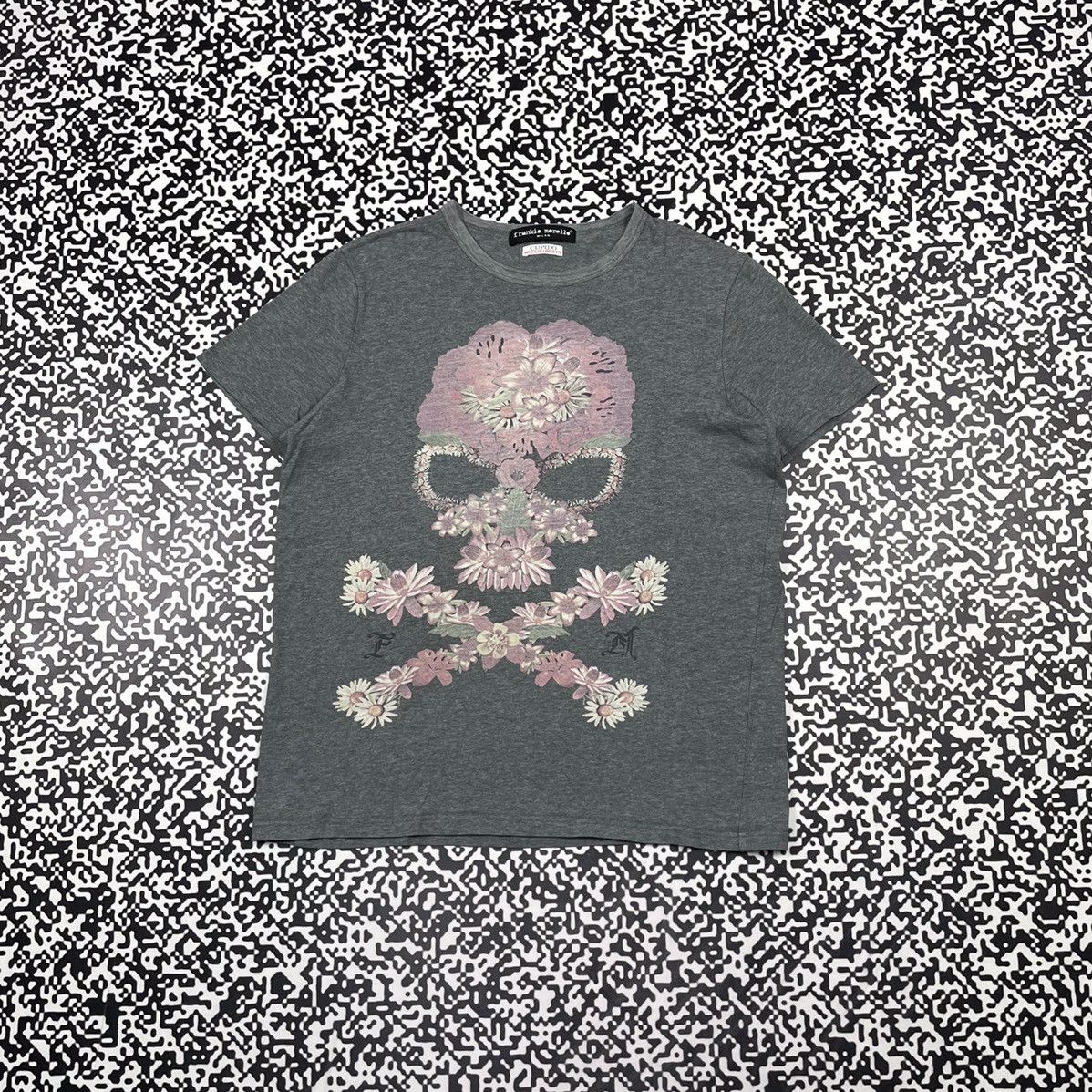 image of Vintage Y2K Frankie Morello Skull Japanese Luxury T-Shirt in Grey, Women's (Size Large)