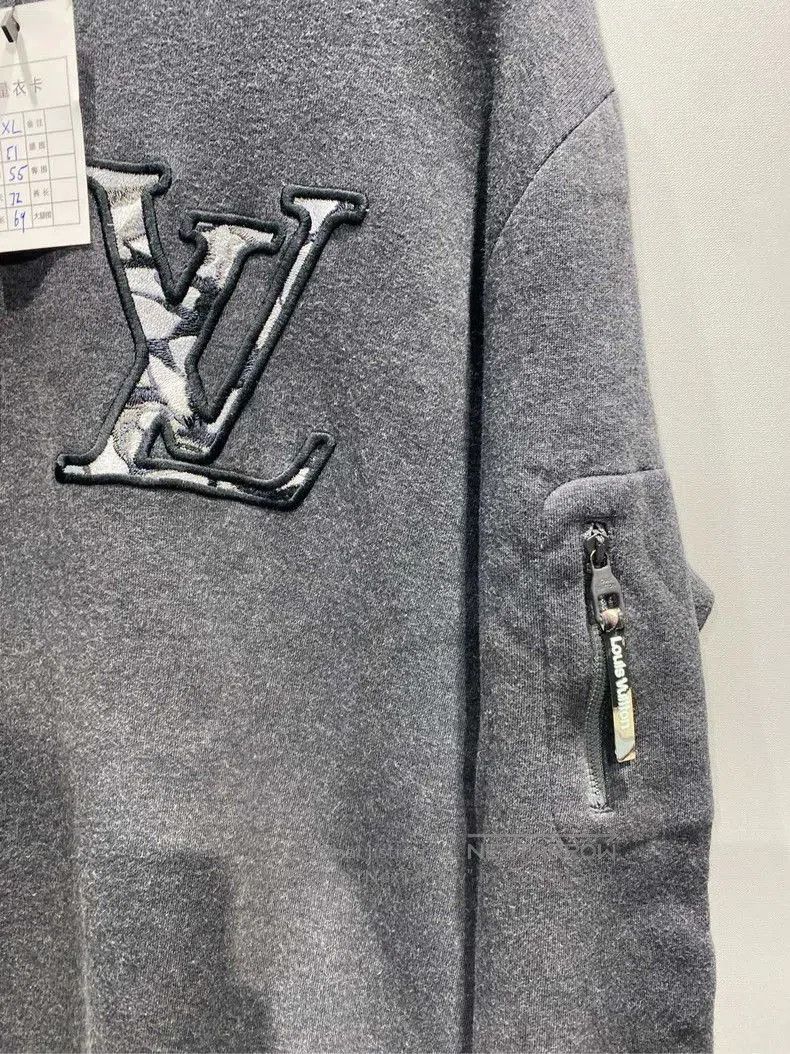 Louis Vuitton Louis Vuitton FW23 Ski Logo Sweatshirt. Size US XL / EU 56 / 4 - 6 Thumbnail
