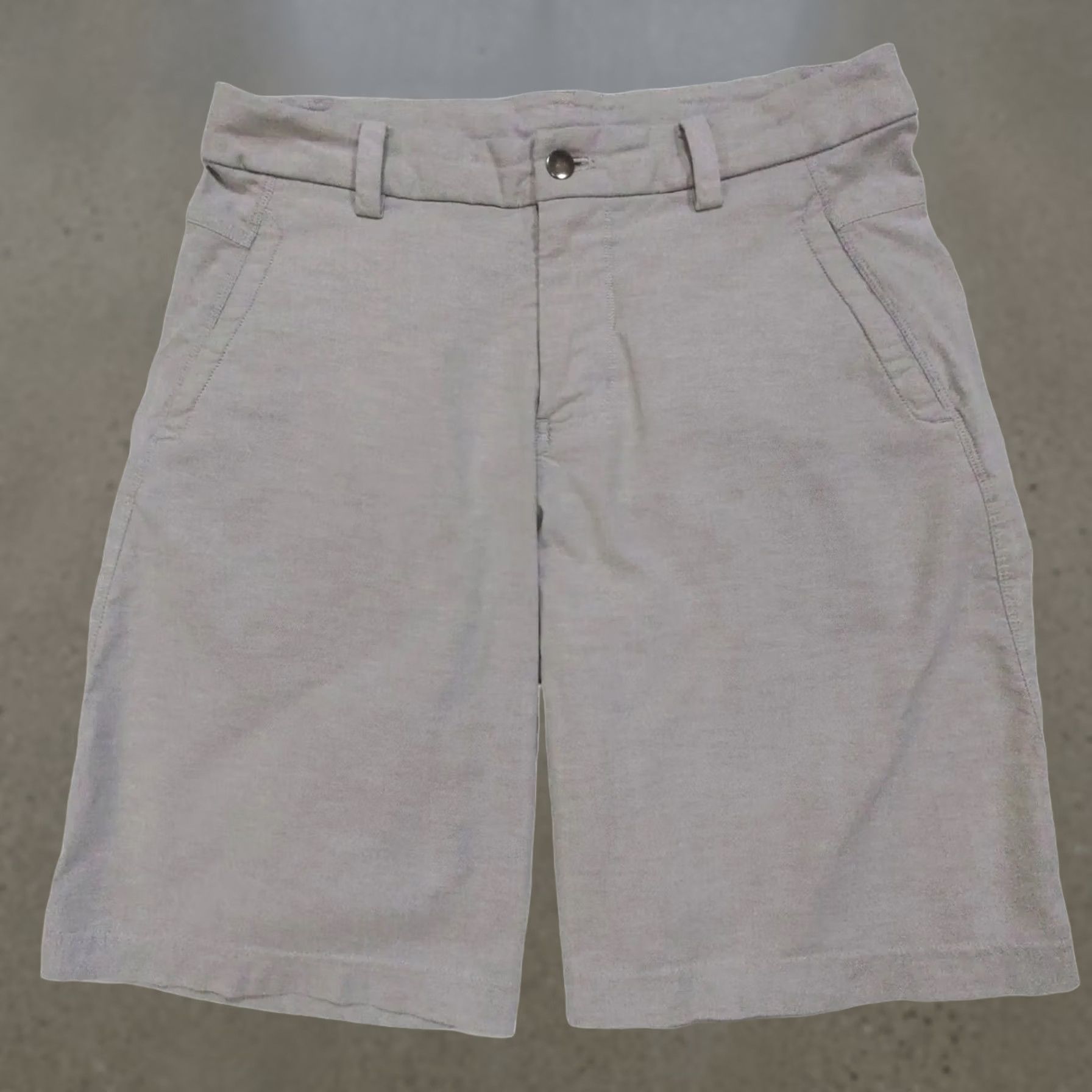 Lululemon Lululemon ABC Shorts Mens 32 Gray Chino Zip Pocket Golf Performance Hiking Casual Workwear Regular 10" Inseam Size US 32 / EU 48 - 1 Thumbnail