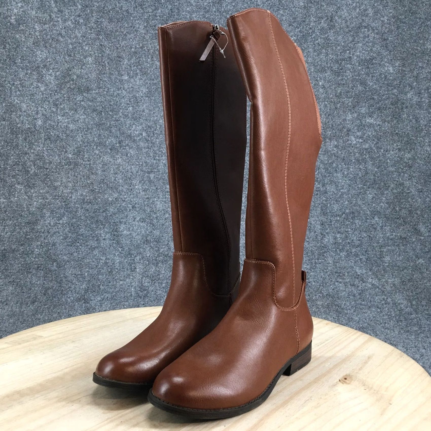 Vintage Universal Thread Boots Women 9 Brisa Tall Zip Riding Brown Faux Leather Boots Knee High Women’s Riding Boot Brown Zip Footwear Authentic Boots Size US 9 / IT 39 - 4 Thumbnail