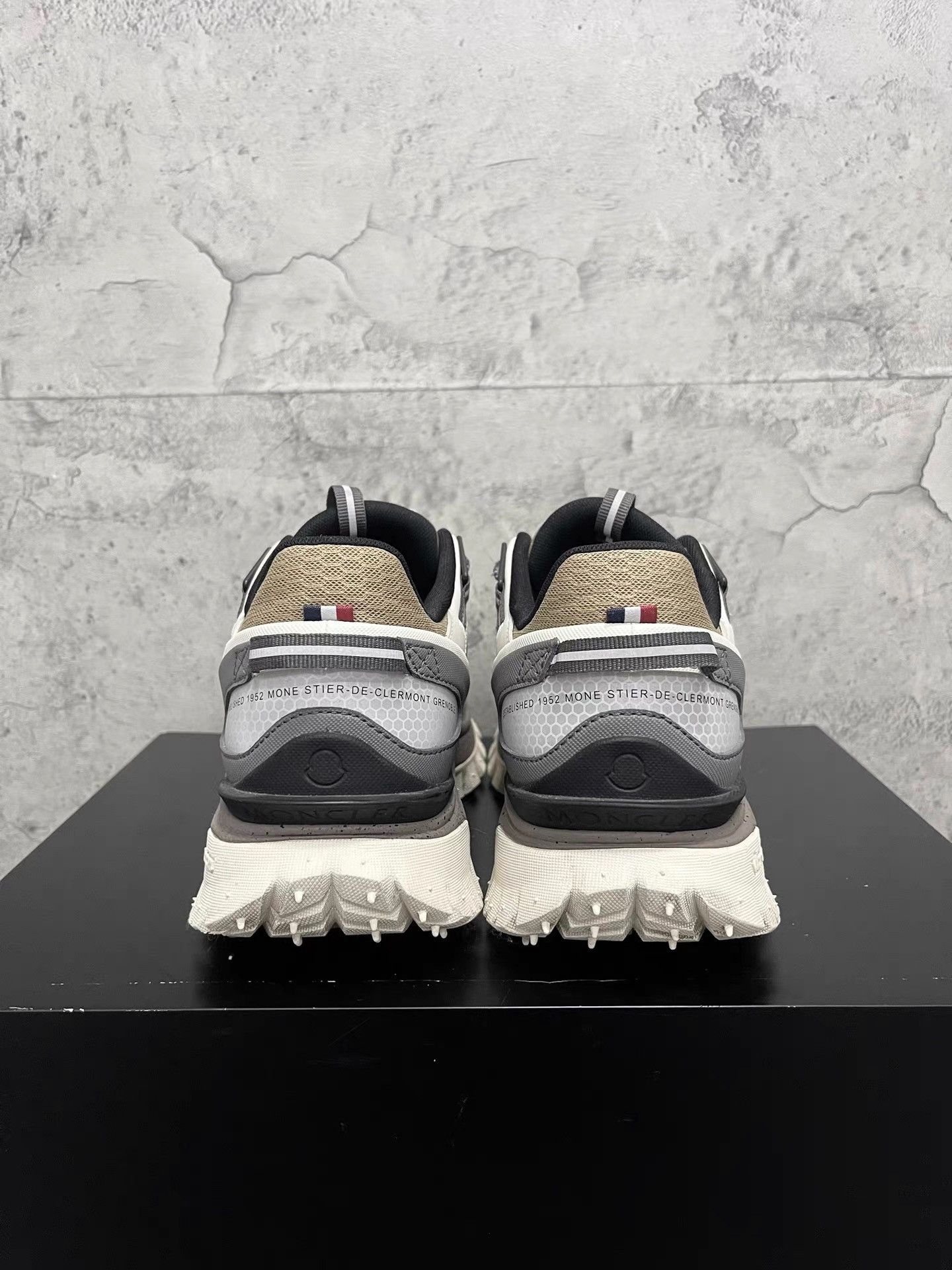 Moncler Moncler Tire Sneakers K34 Size US 9.5 / EU 42-43 - 7 Thumbnail