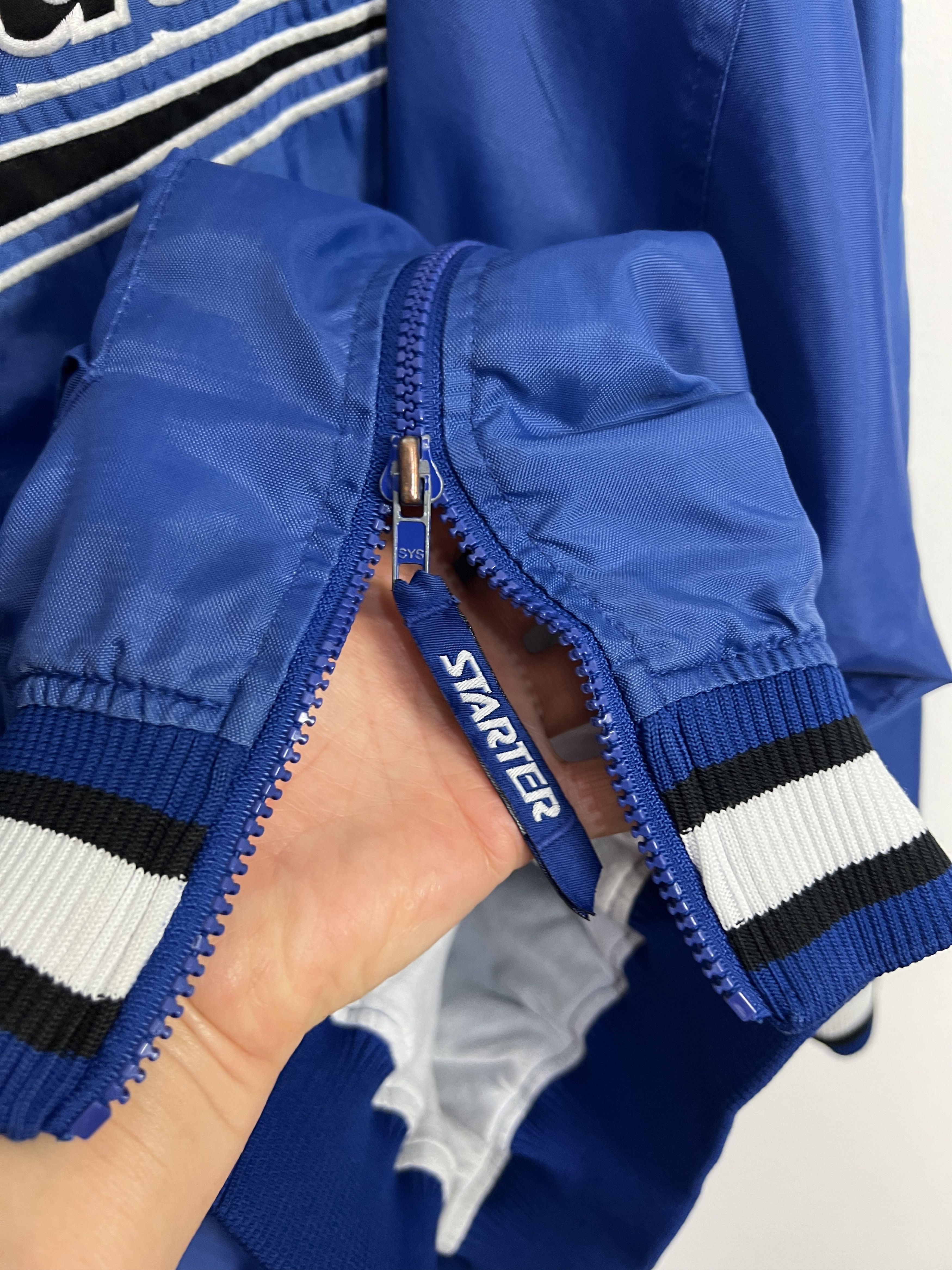 Starter Vintage Kentucky Wildcats Jacket Windbreaker Bomber NCAA Size US XXL / EU 58 / 5 - 5 Thumbnail