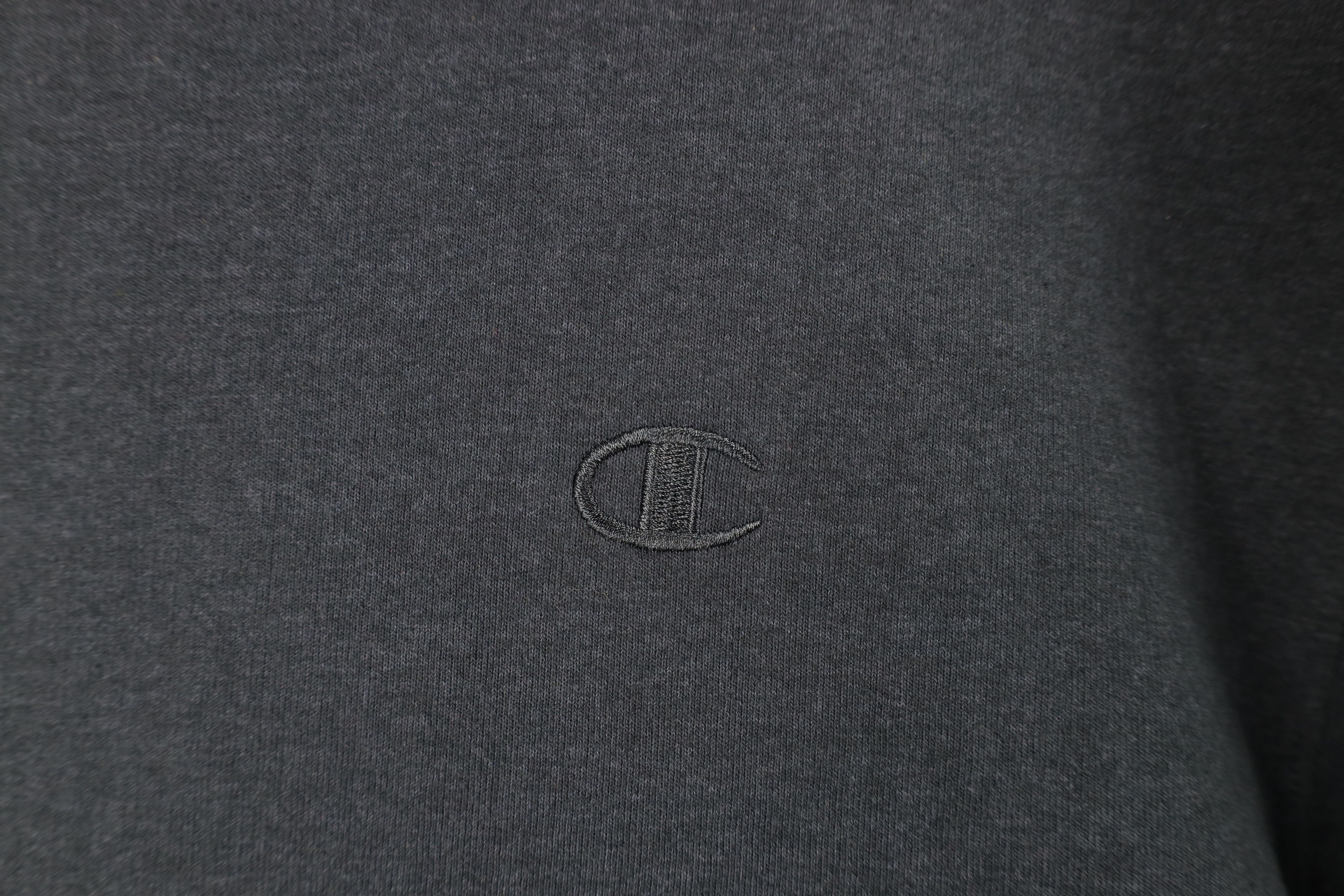 Champion Vintage Champion Monochrome Classic Logo Crewneck Sweatshirt Size US L / EU 52-54 / 3 - 4 Thumbnail