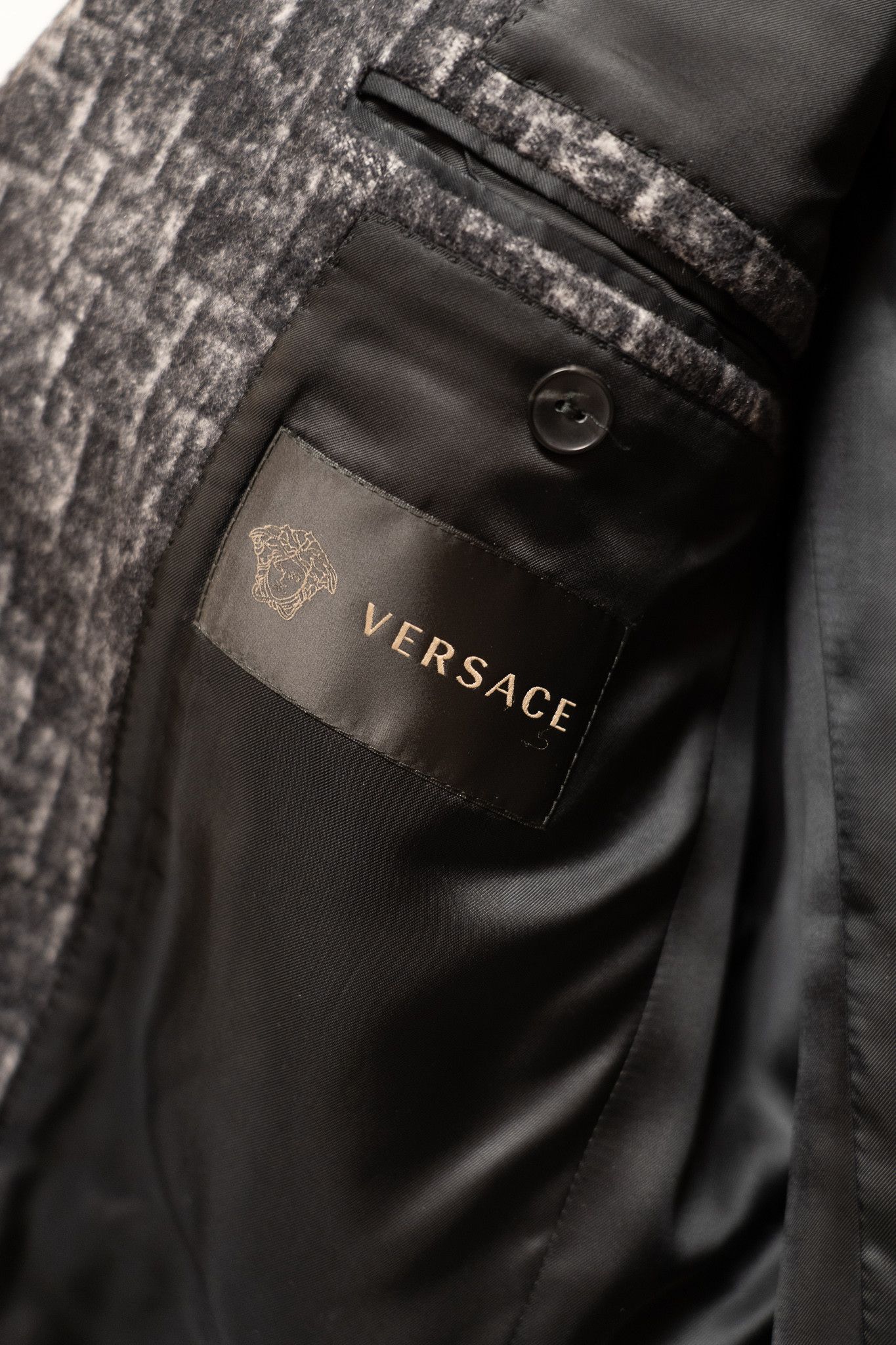 Versace Versace Men's Long Wool Patterned Jacket Limited Edition Size US M / EU 48-50 / 2 - 5 Thumbnail