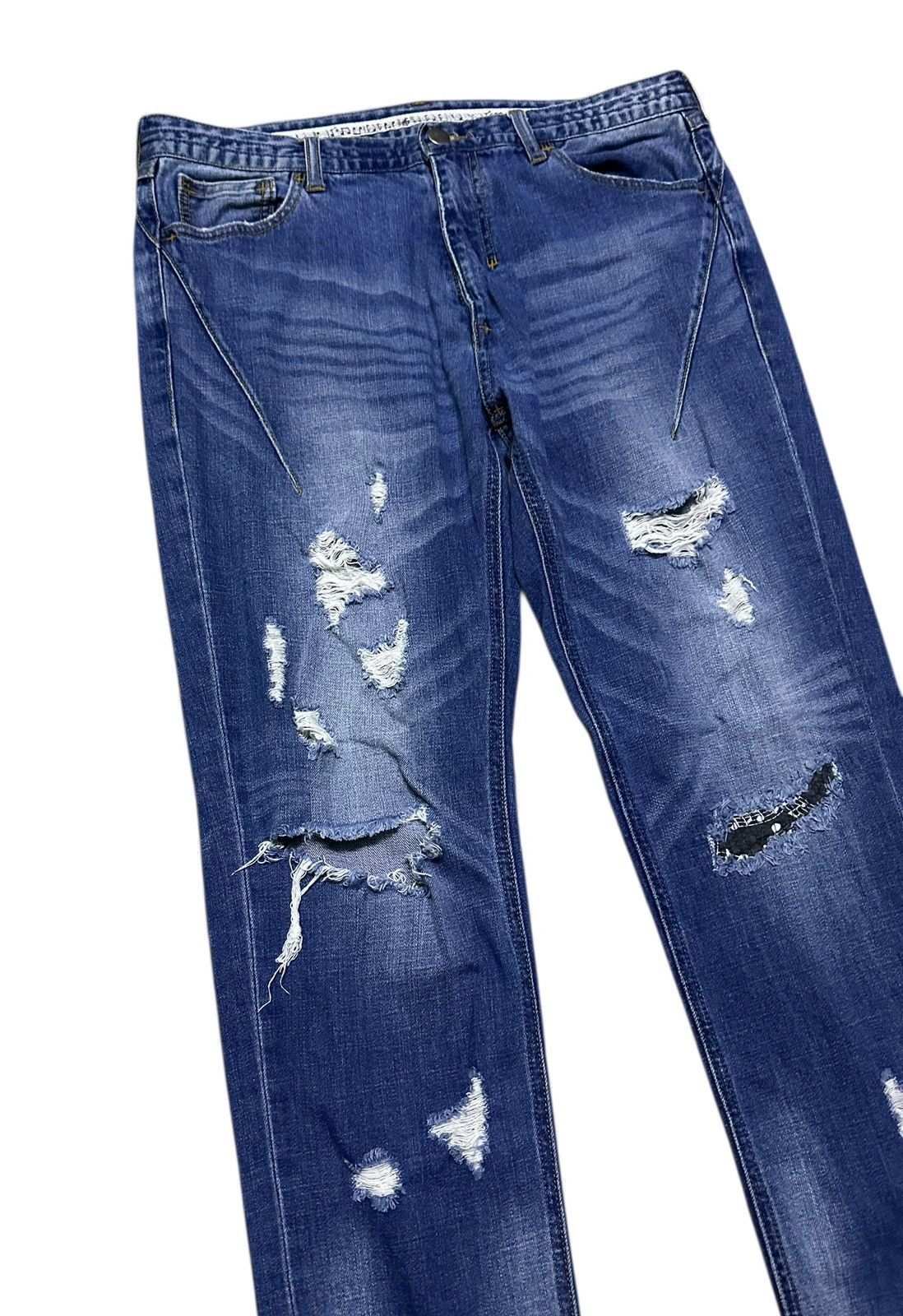 Number (N)ine Number nine distressed style denim jeans Size US 31 - 5 Thumbnail