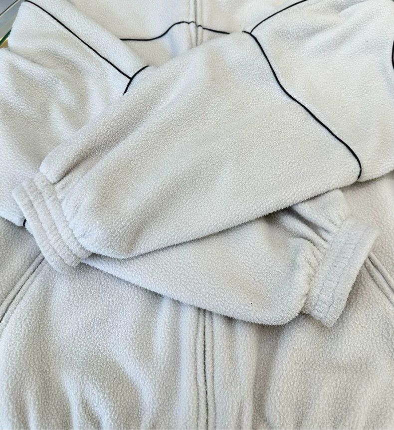 Balenciaga Balenciaga Off-White Polar Fleece Boomerang Jacket 2501-Nex Size US S / EU 44-46 / 1 - 6 Thumbnail