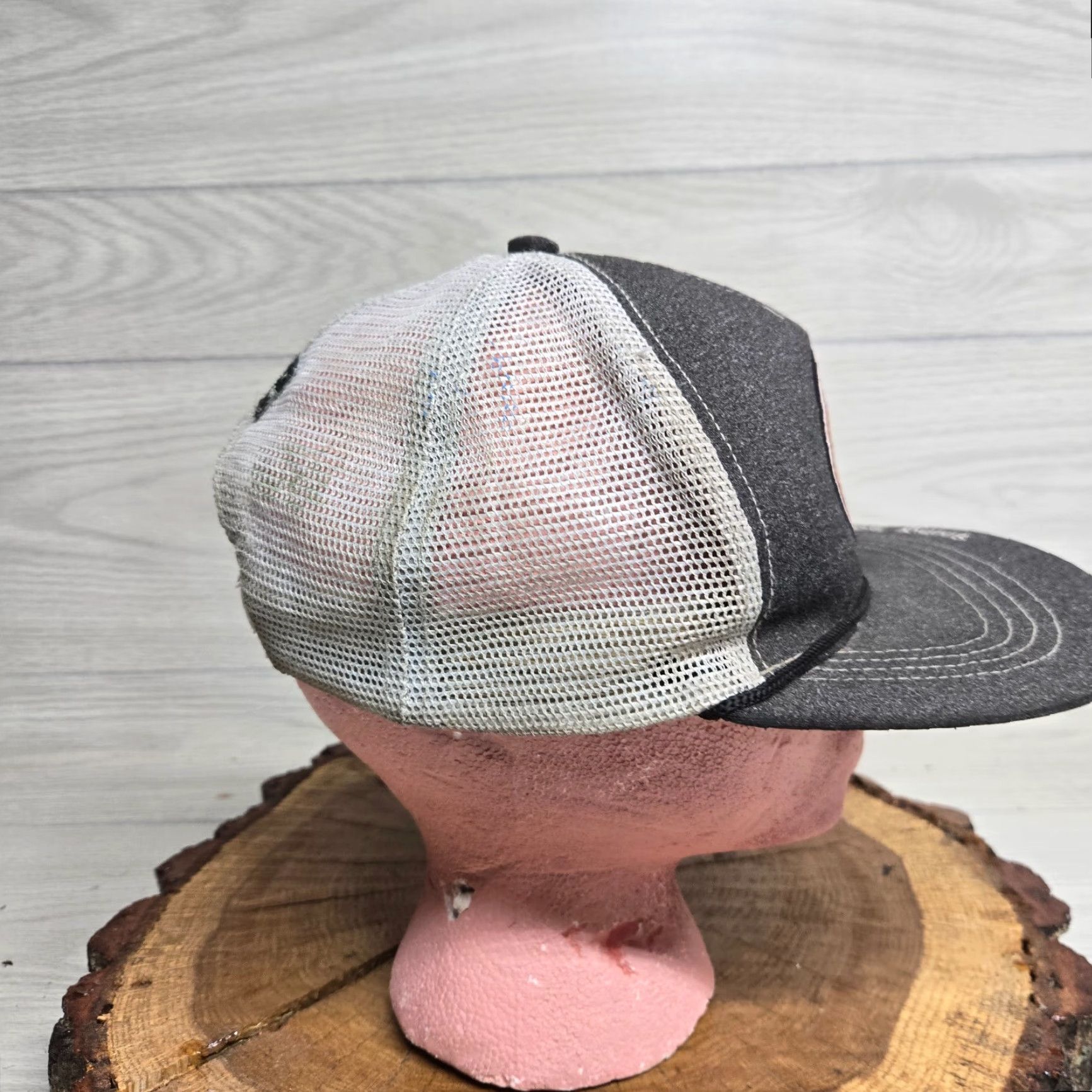 Roper Simply Southern 12 Gauge Snapback Rope Hat Cap Gray and White Trucker Hat Used Mens One Size Gray White Rope Hat Size ONE SIZE - 4 Thumbnail