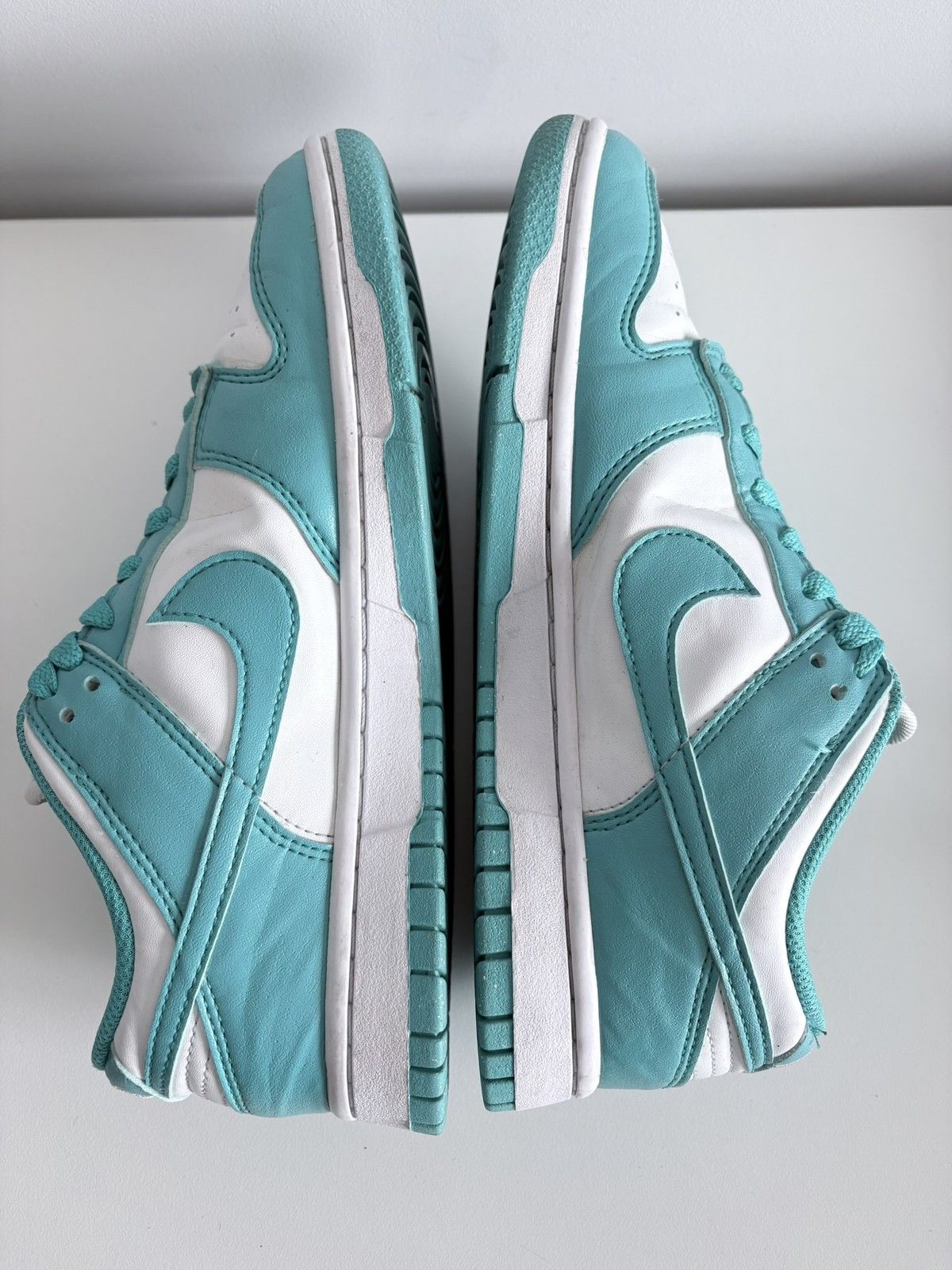 Nike Nike Dunk Low white turquoise leather sneakers size 38.5 Size US 8.5 / IT 38.5 - 7 Thumbnail