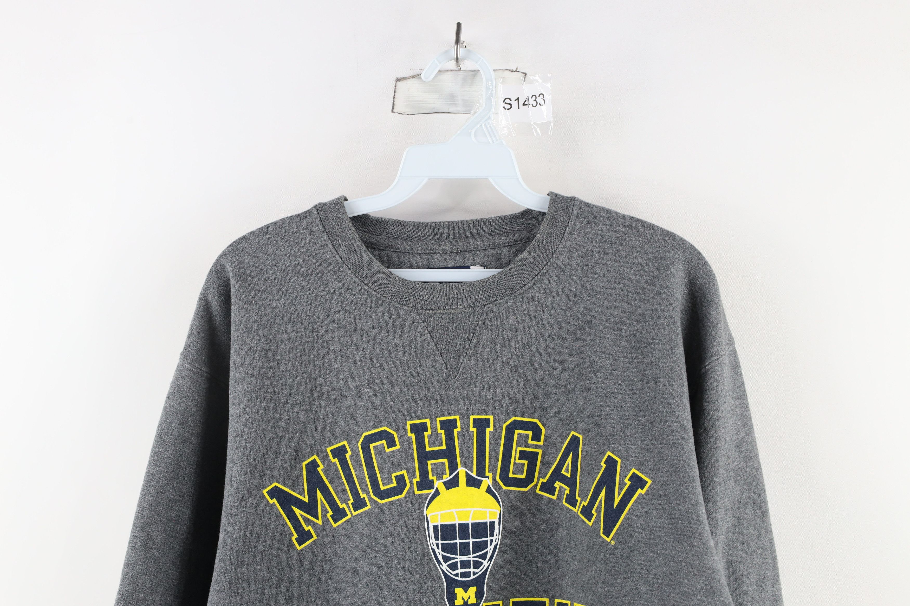 Vintage Vintage 90s Spell Out University of Michigan Sweatshirt Gray Size US M / EU 48-50 / 2 - 2 Thumbnail